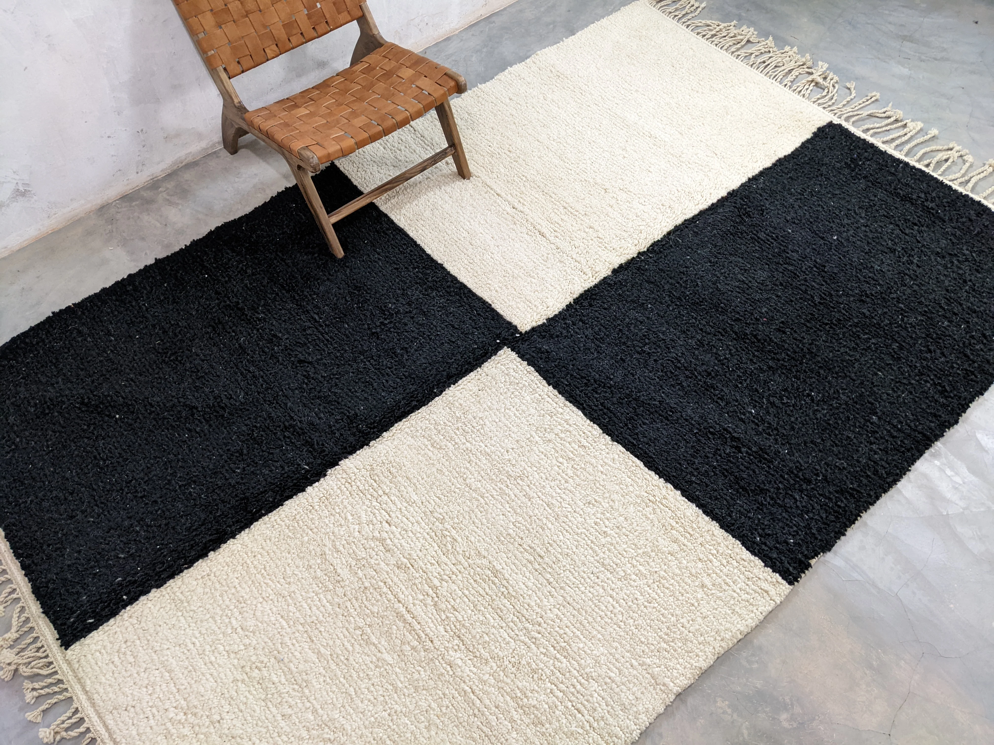 LARGE Beni Ouarain Rug, 310 x 210 cm || 10,17 x 6,89 feet, G-244 - Image 3