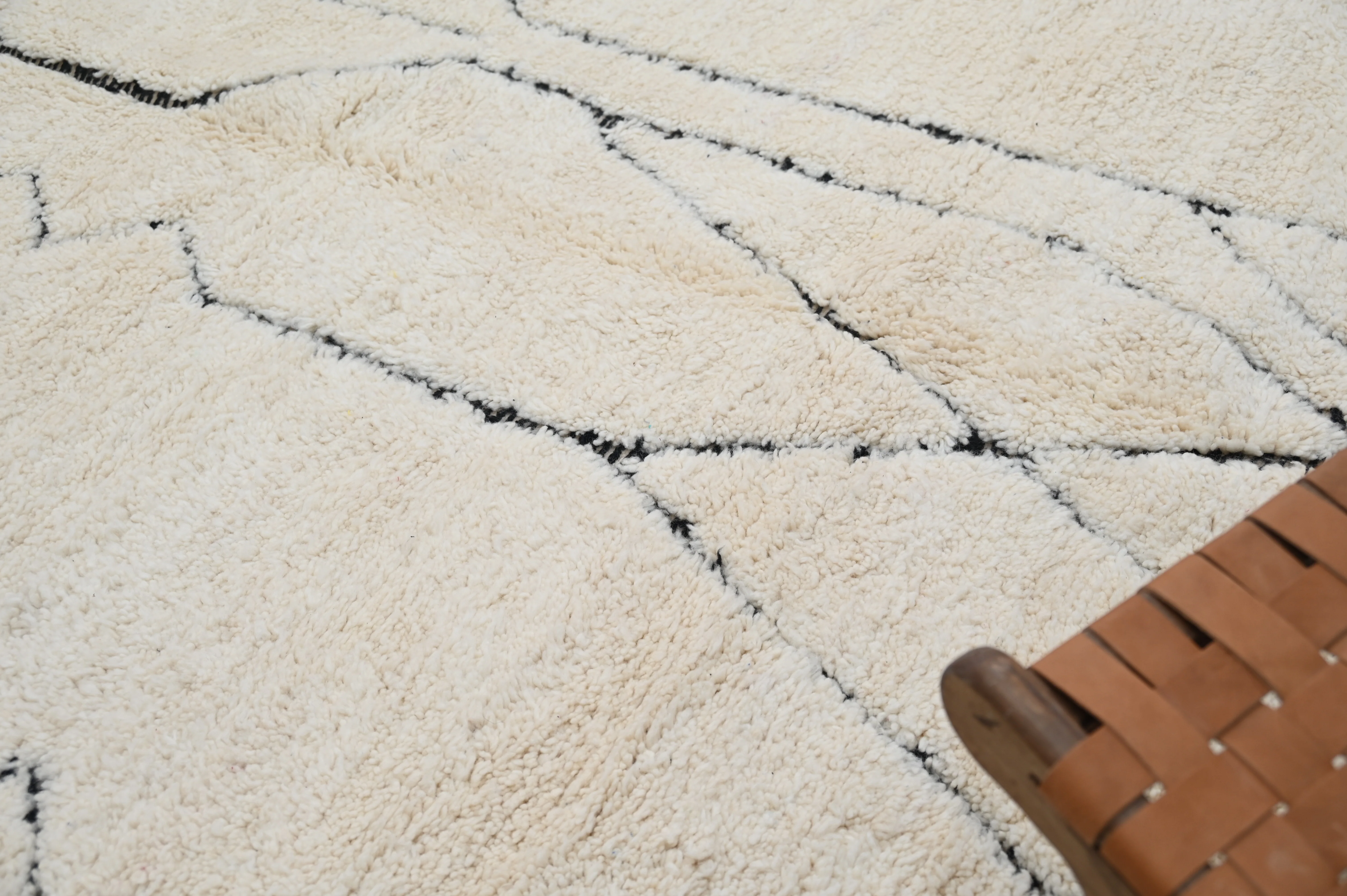 LARGE Beni Ouarain Rug, 310 x 210 cm, GO-861 - Image 2