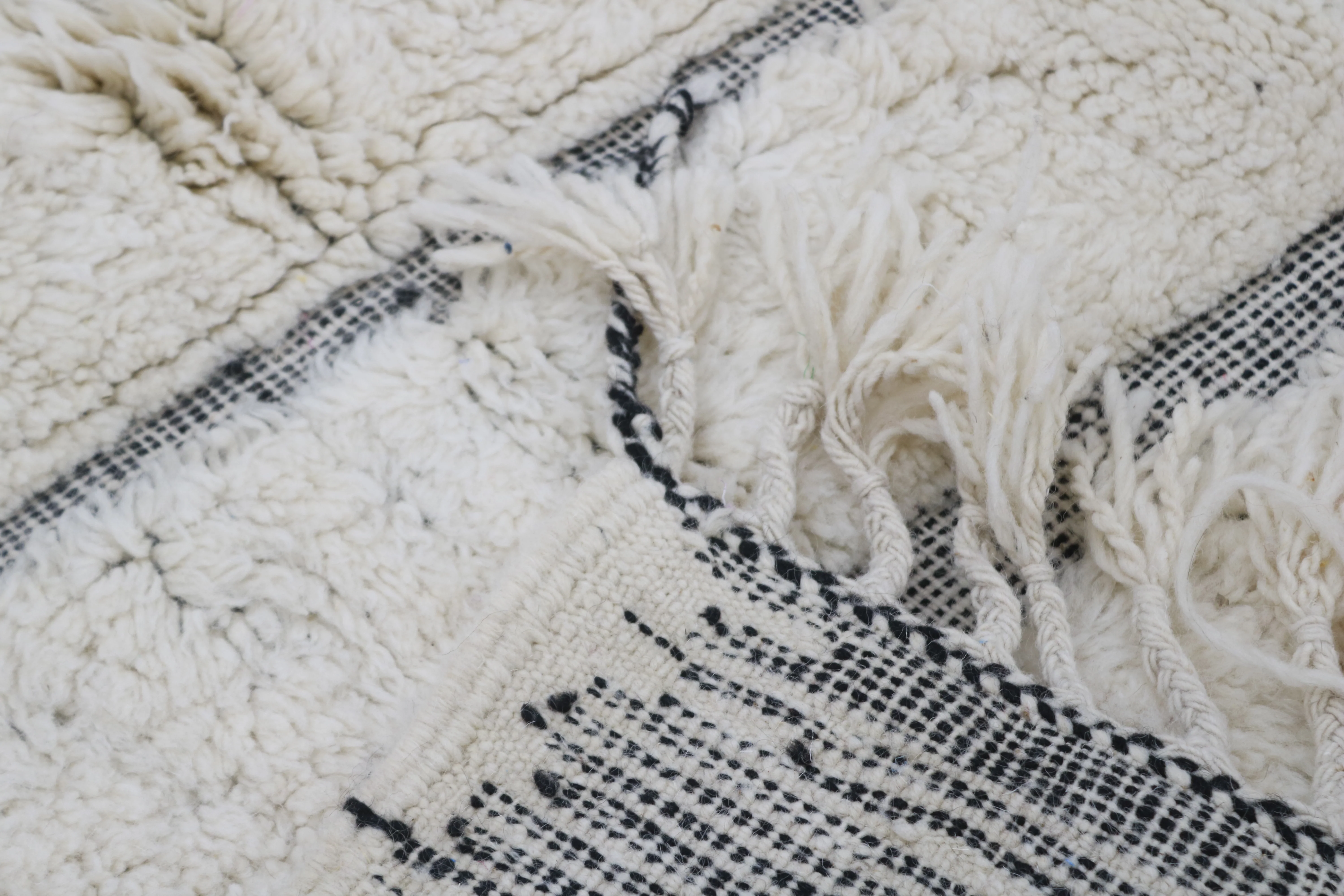 Large Beni Ouarain Rug 320×190 cm - Ivory / Warm beige / Soft brown, GO-953 - Image 5
