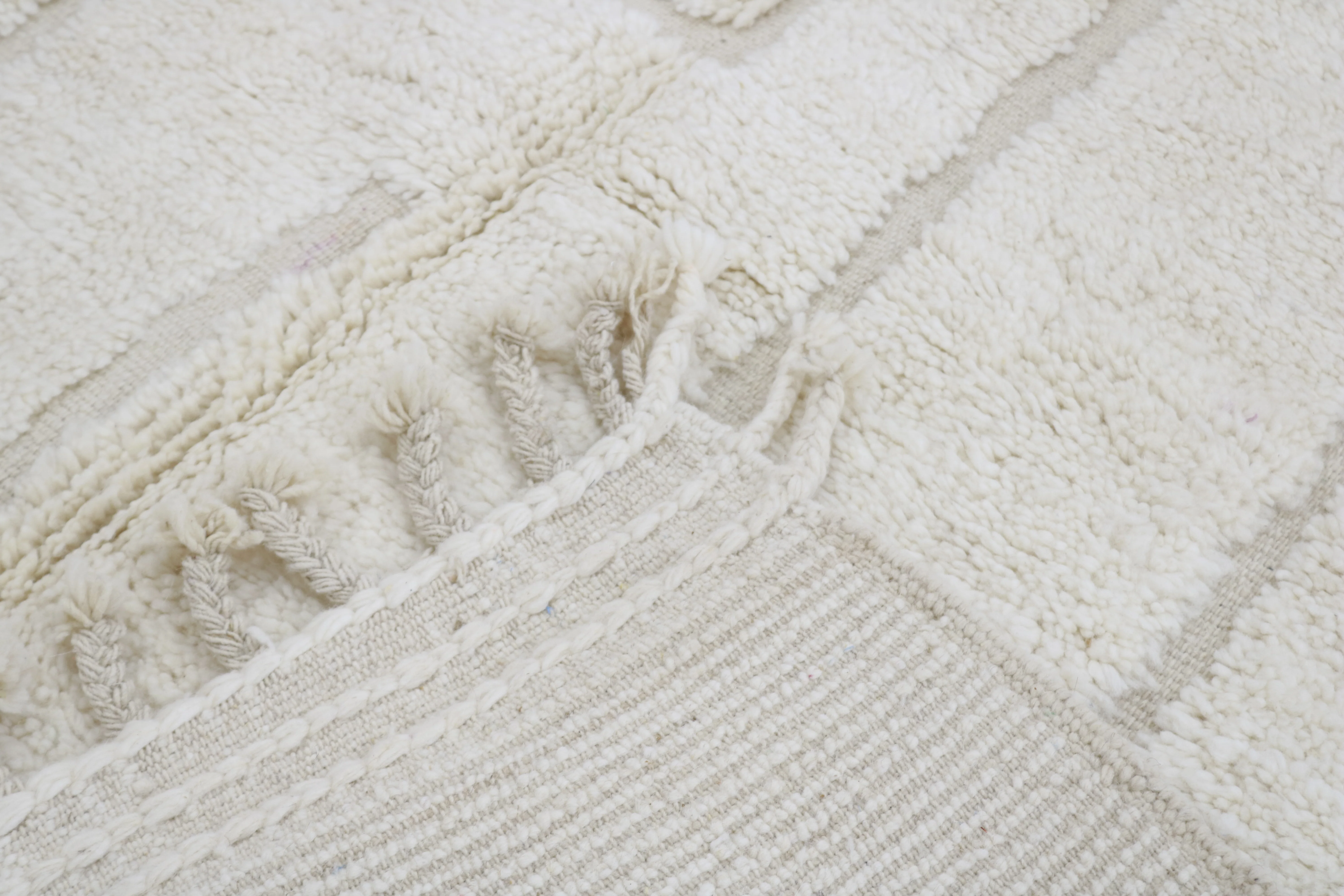 LARGE Beni Ouarain Rug, 325 x 205 cm, GO-921 - Image 3