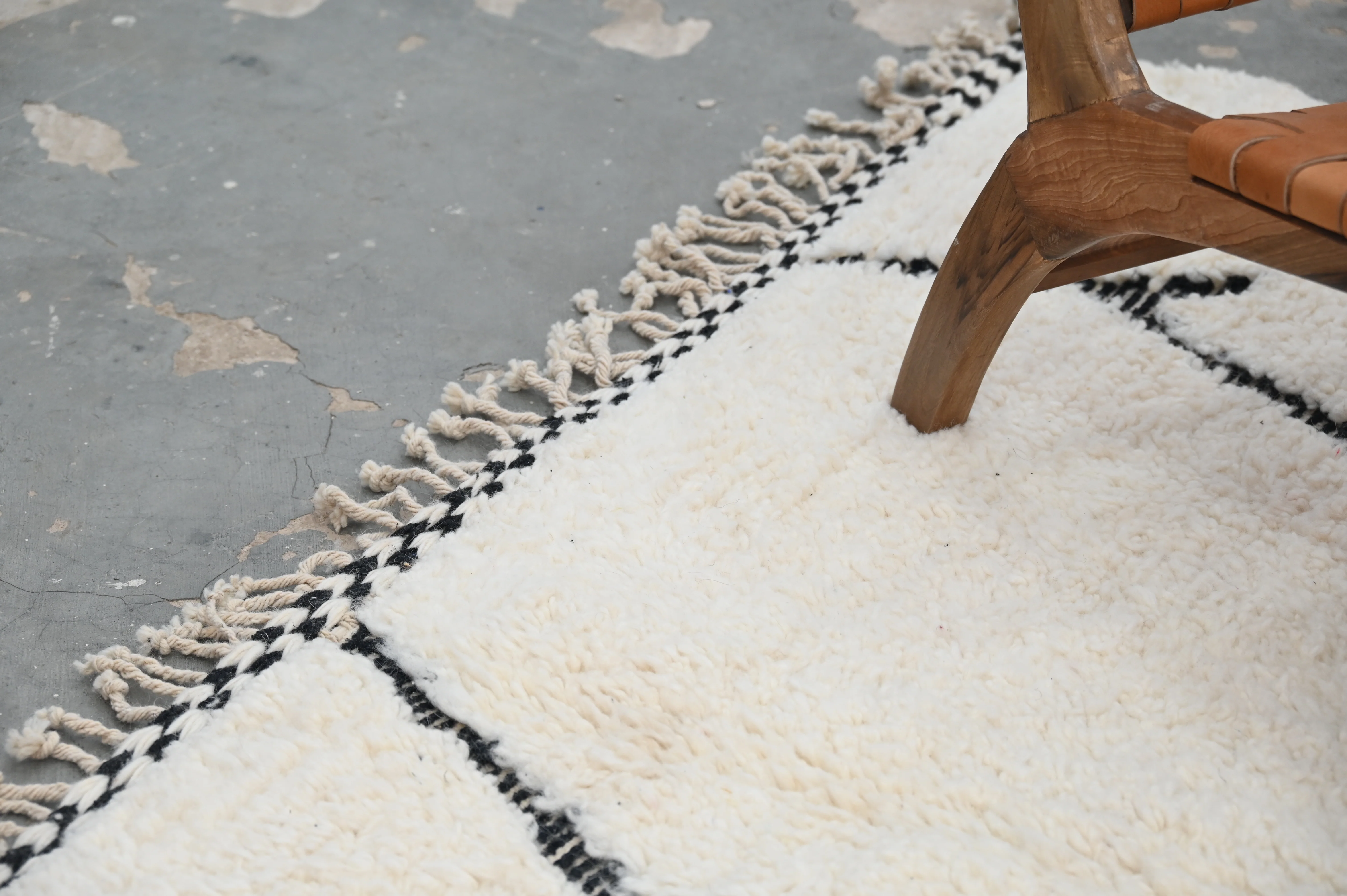 LARGE Beni Ouarain Rug, 330 x 200 cm, GO-805 - Image 6