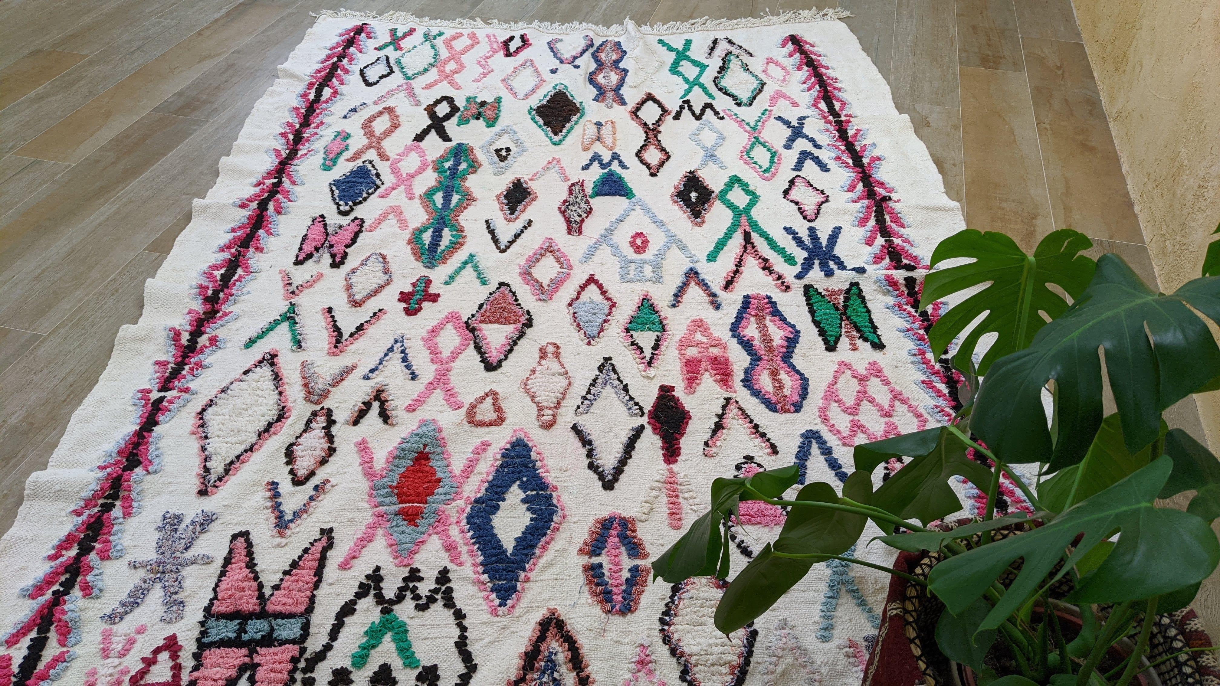 Large Boucherouite Rug, 280 x 180 cm || 9.19 x 5.91 feet - Image 8