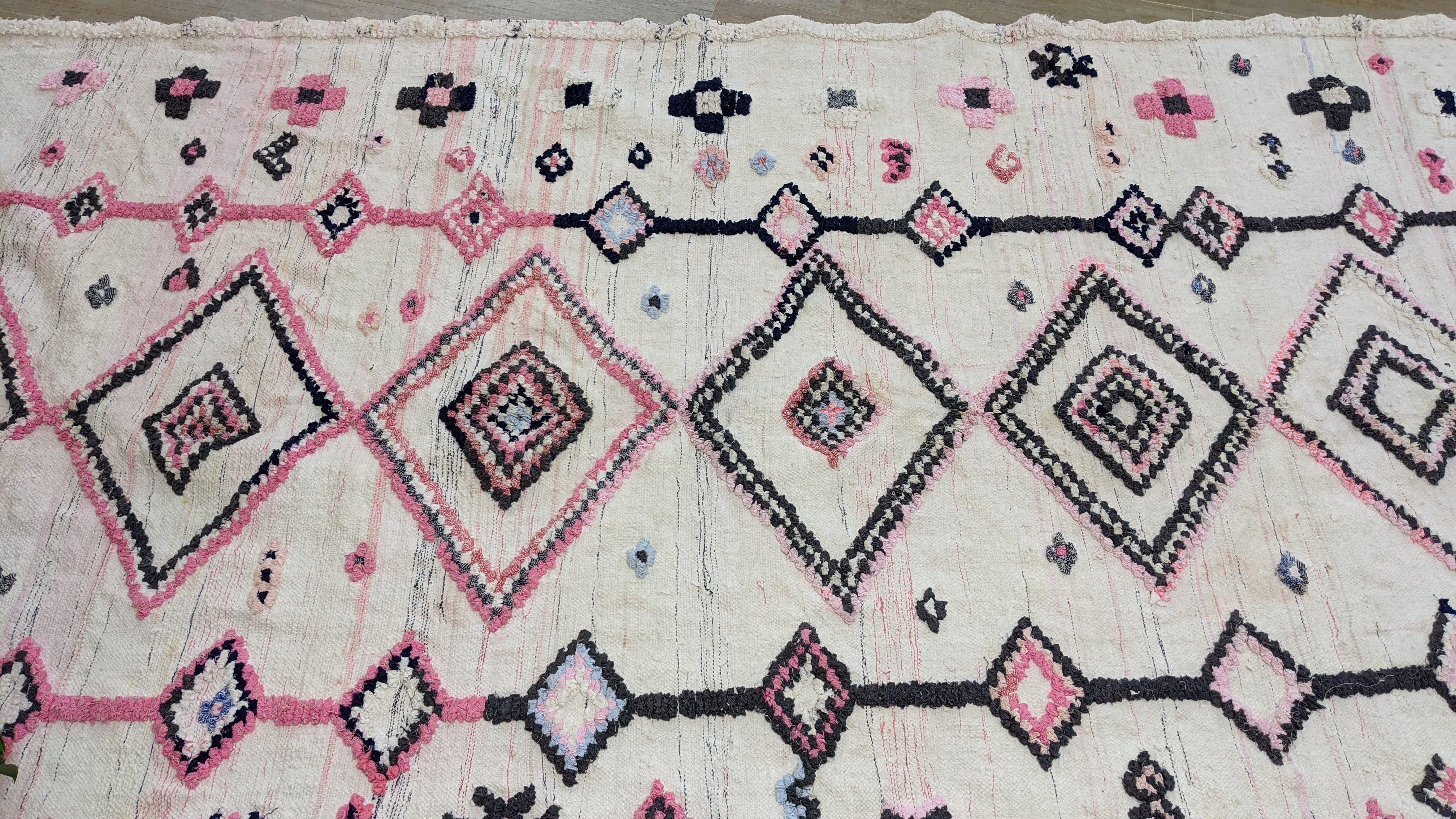 Large Boucherouite Rug, 290 x 180 cm || 9.51 x 5.91 feet - Image 9