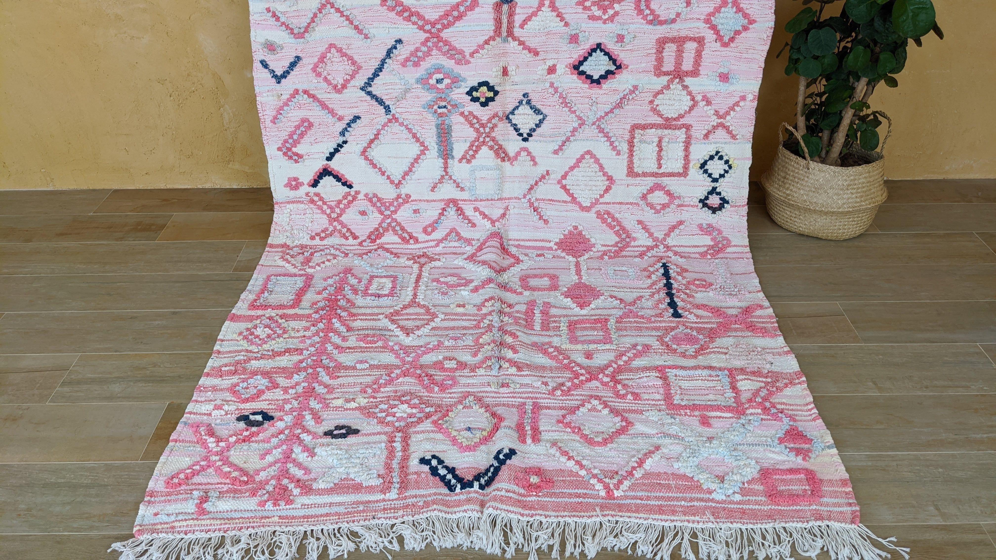 Large Boucherouite Rug, 295 x 155 cm || 9.68 x 5.09 feet - Image 3