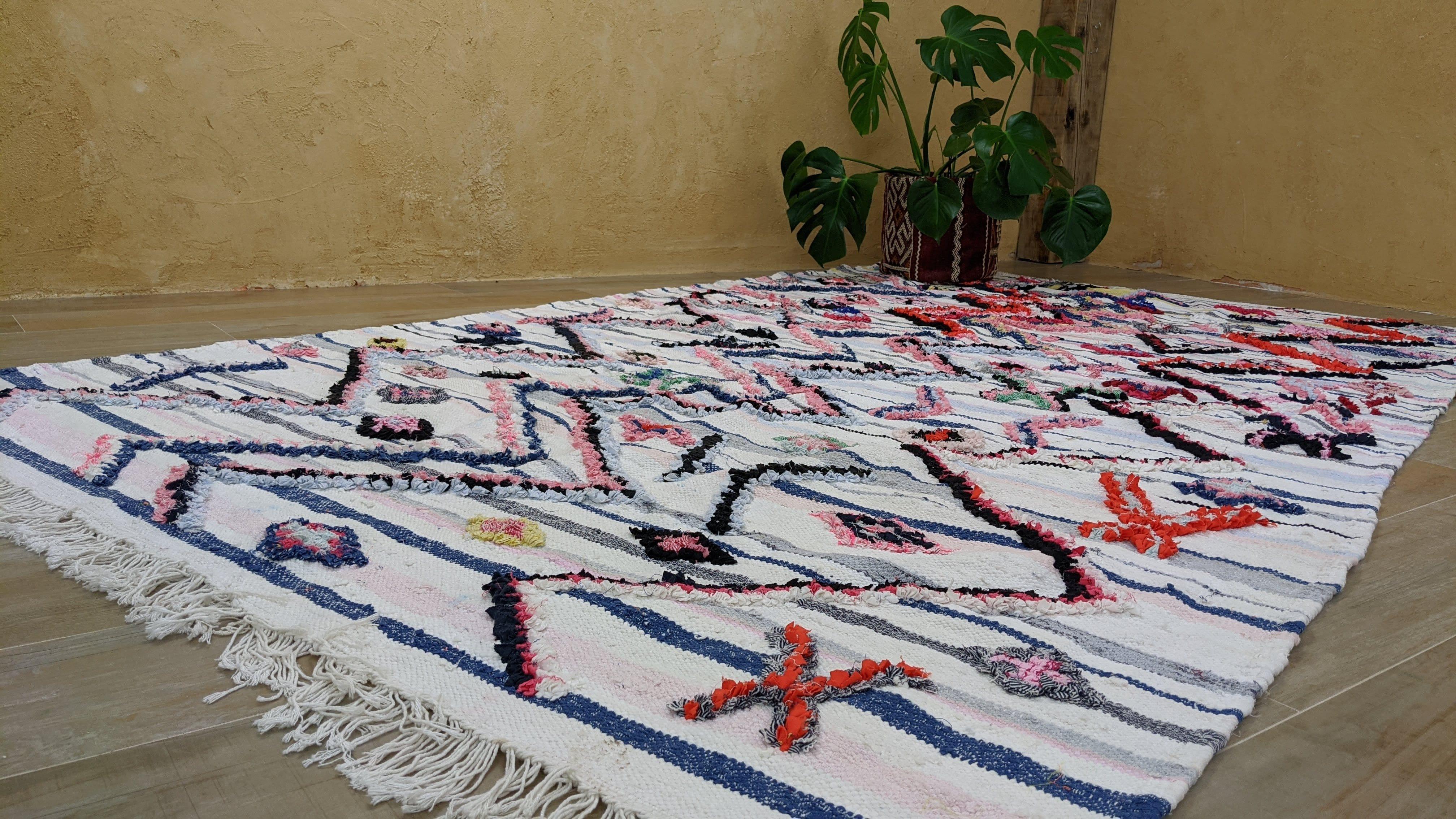 Large Boucherouite Rug, 295 x 170 cm || 9.68 x 5.58 feet - Image 11