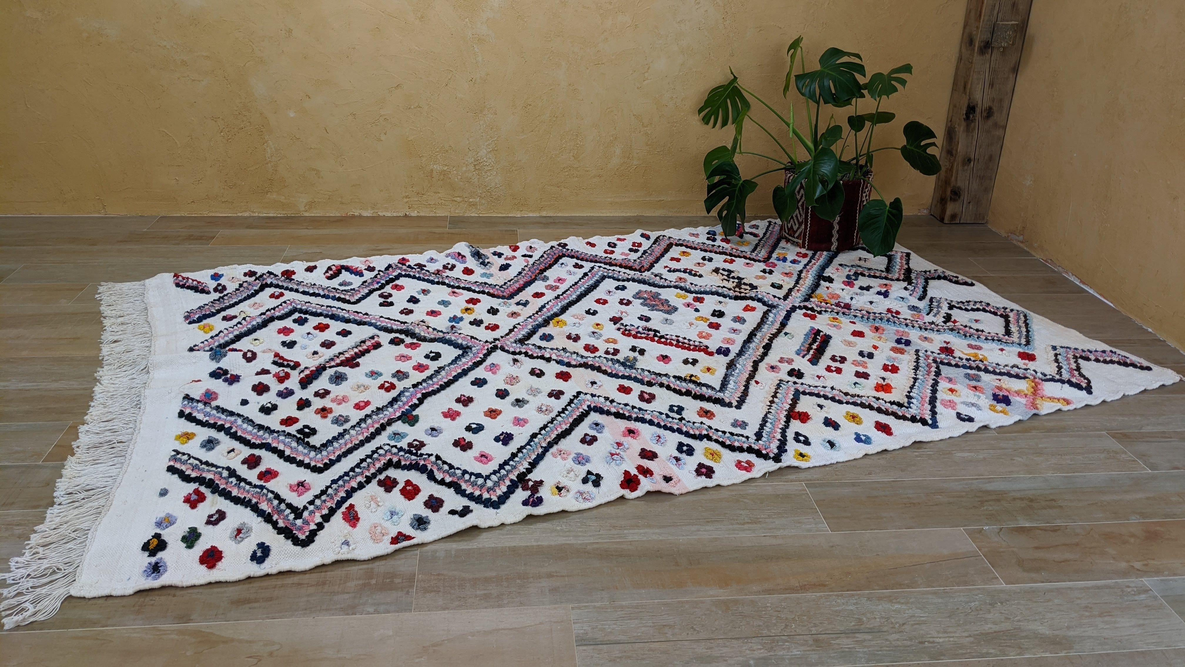 Large Boucherouite Rug, 295 x 183 cm || 9.68 x 6 feet - Image 7