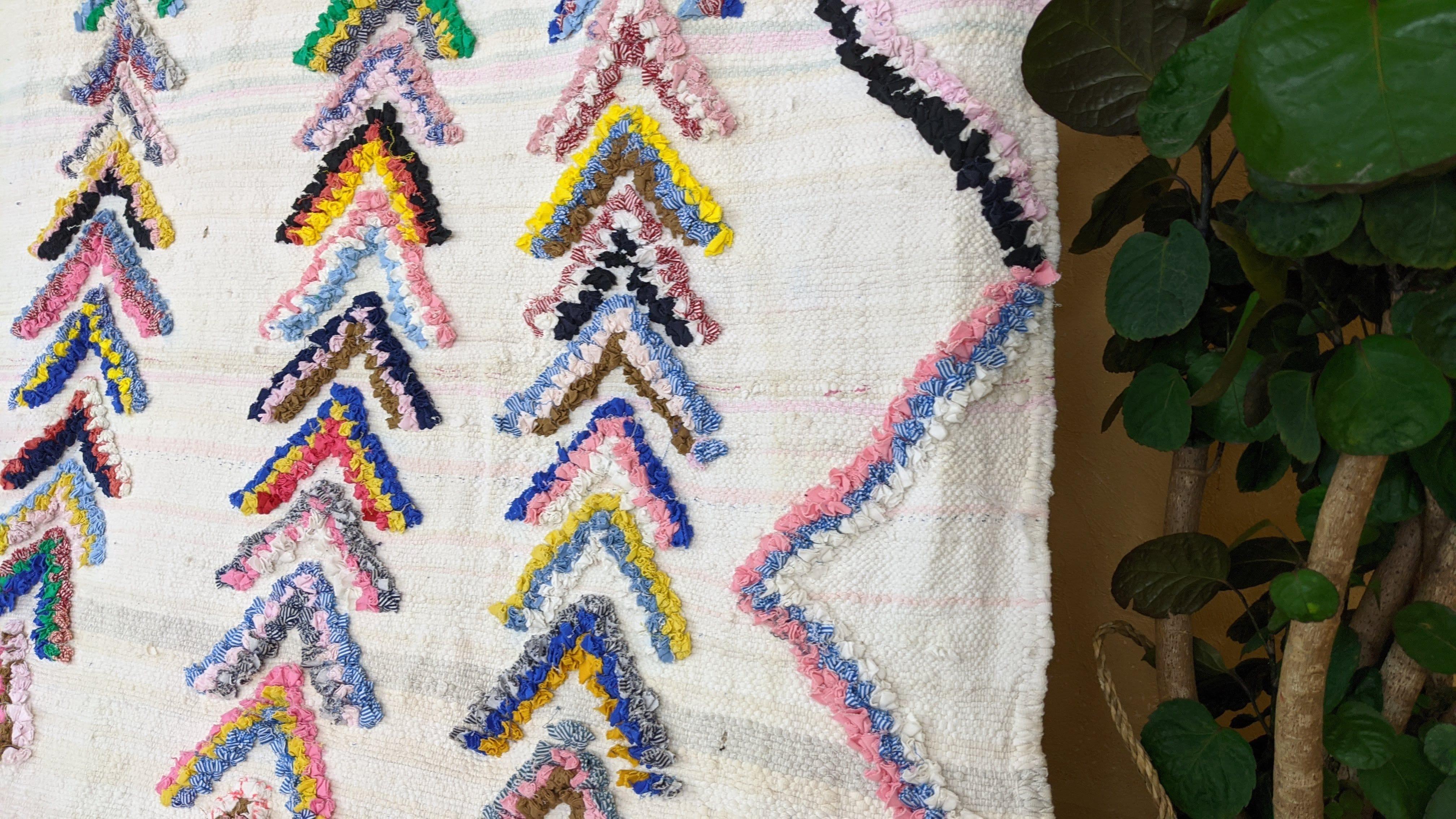 Large Boucherouite Rug, 315 x 177 cm || 10.33 x 5.81 feet - Image 2