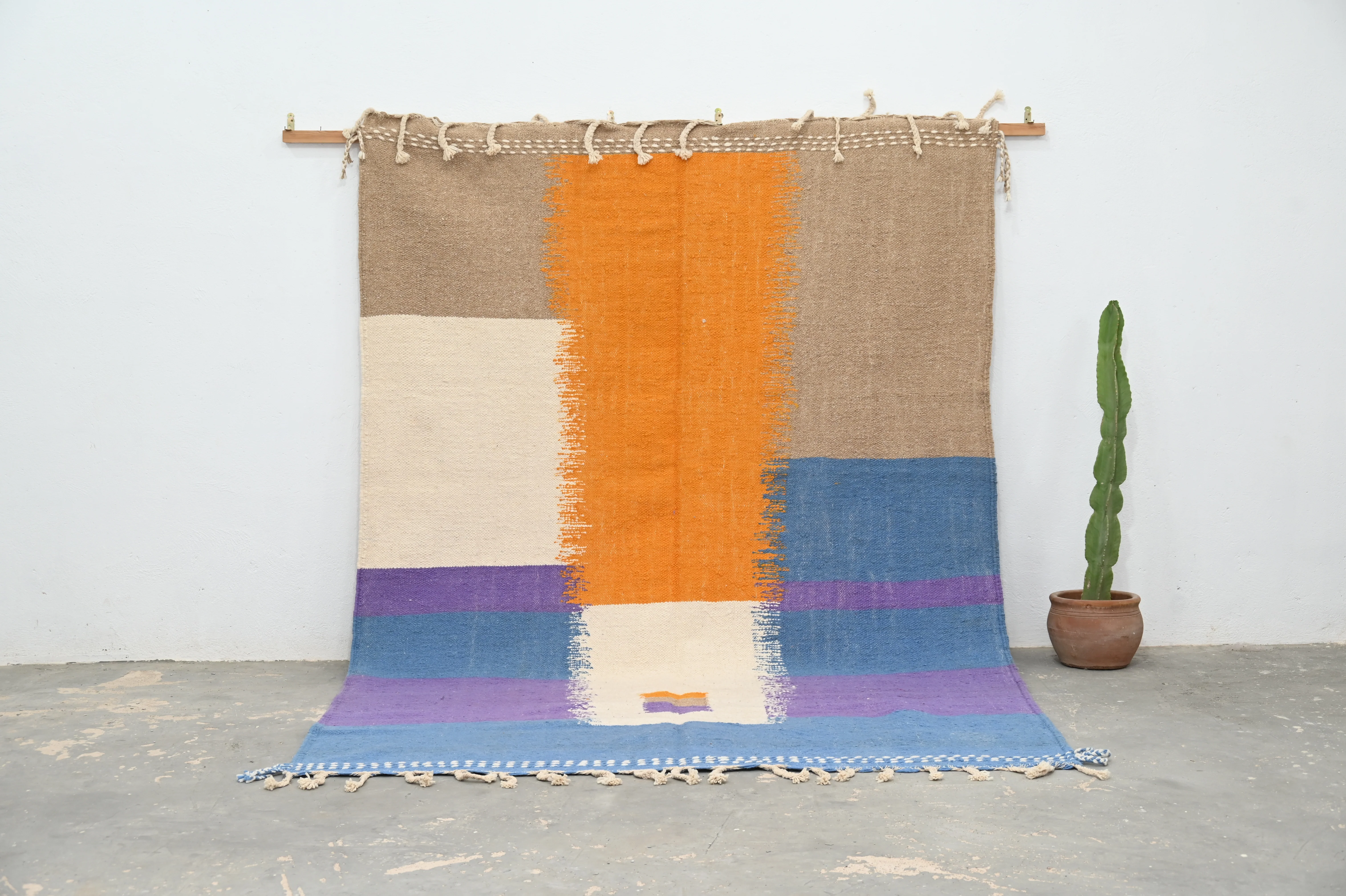 LARGE Zanafi Rug, 295 x 210 cm, ZND-571