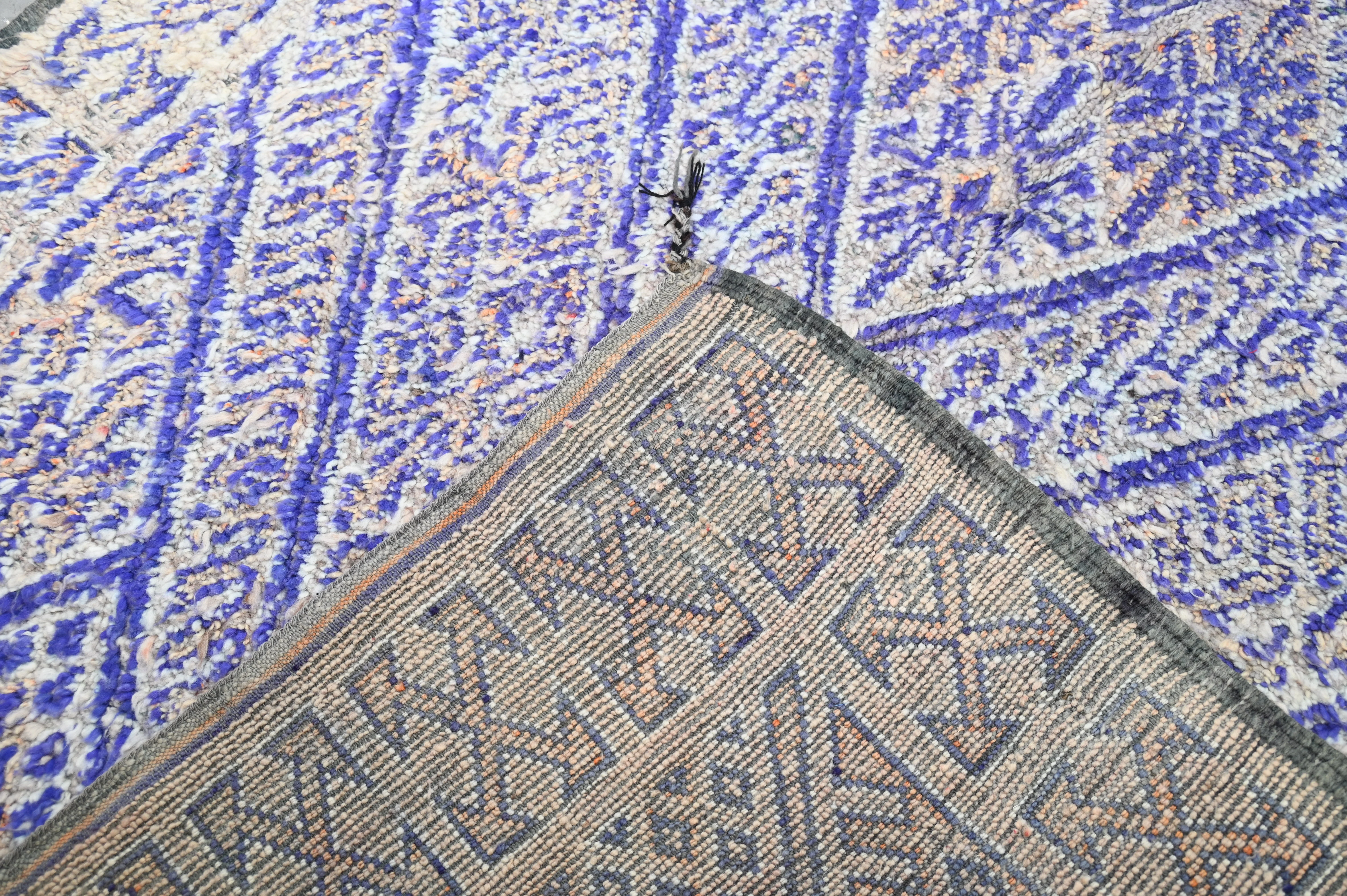 Vintage 1970s Beni M’Guild Rug, 360 x 185 cm, V-251 - Image 7
