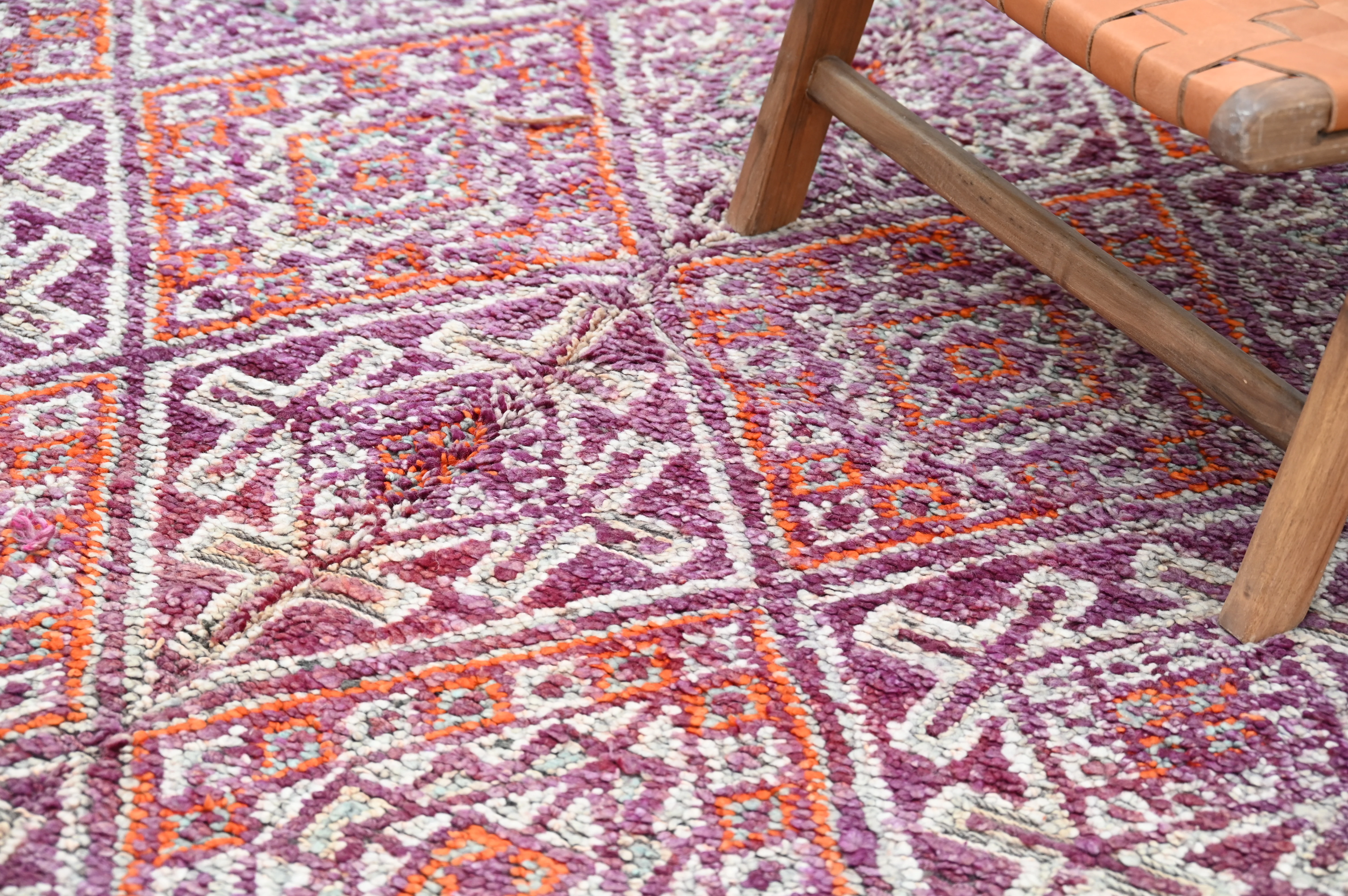 Vintage 1970s Beni M’Guild Rug, 360 x 185 cm, V-272 - Image 2