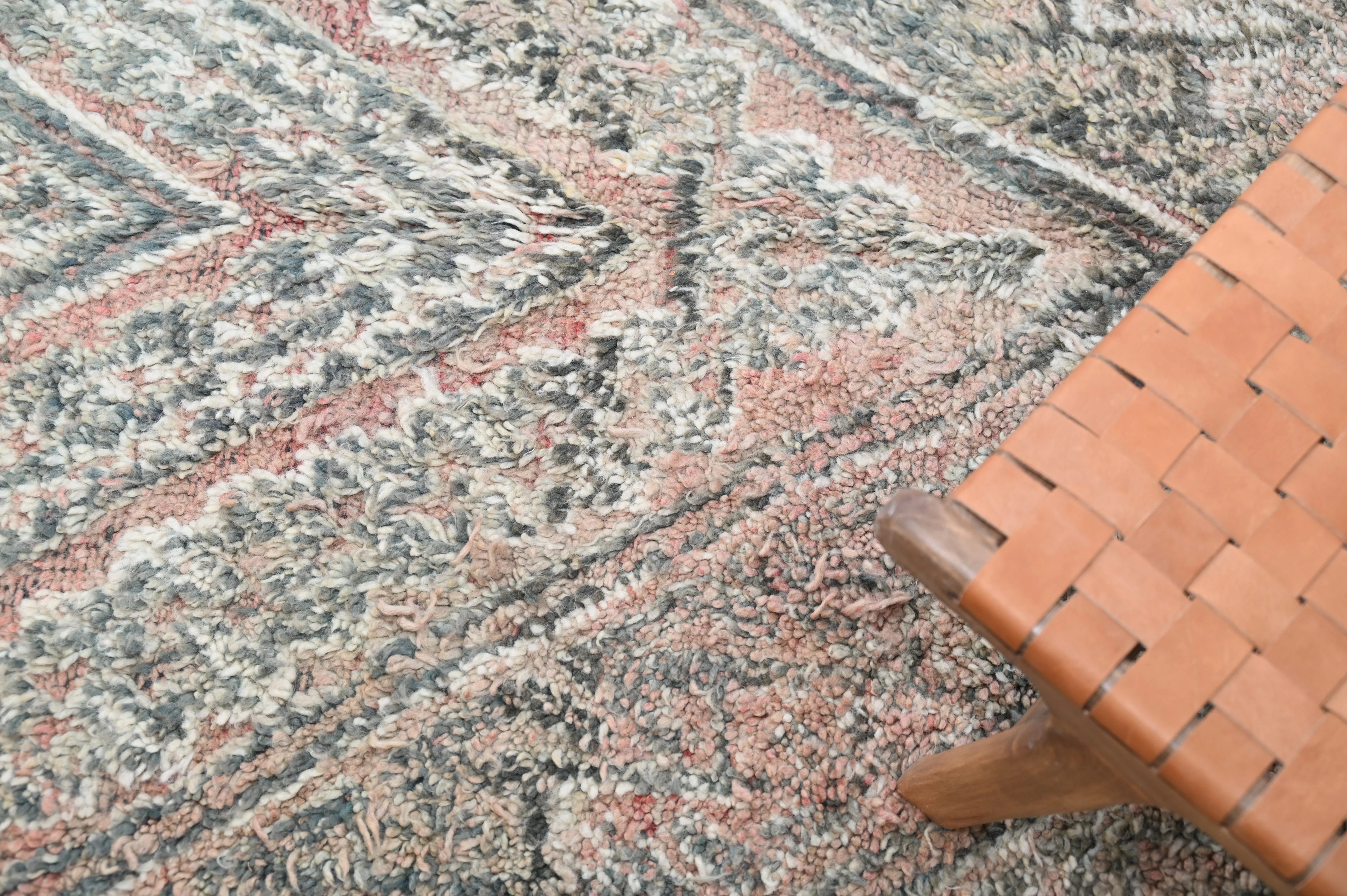 Vintage 1970s Beni M’Guild Rug, 375 x 205 cm, V-250 - Image 5