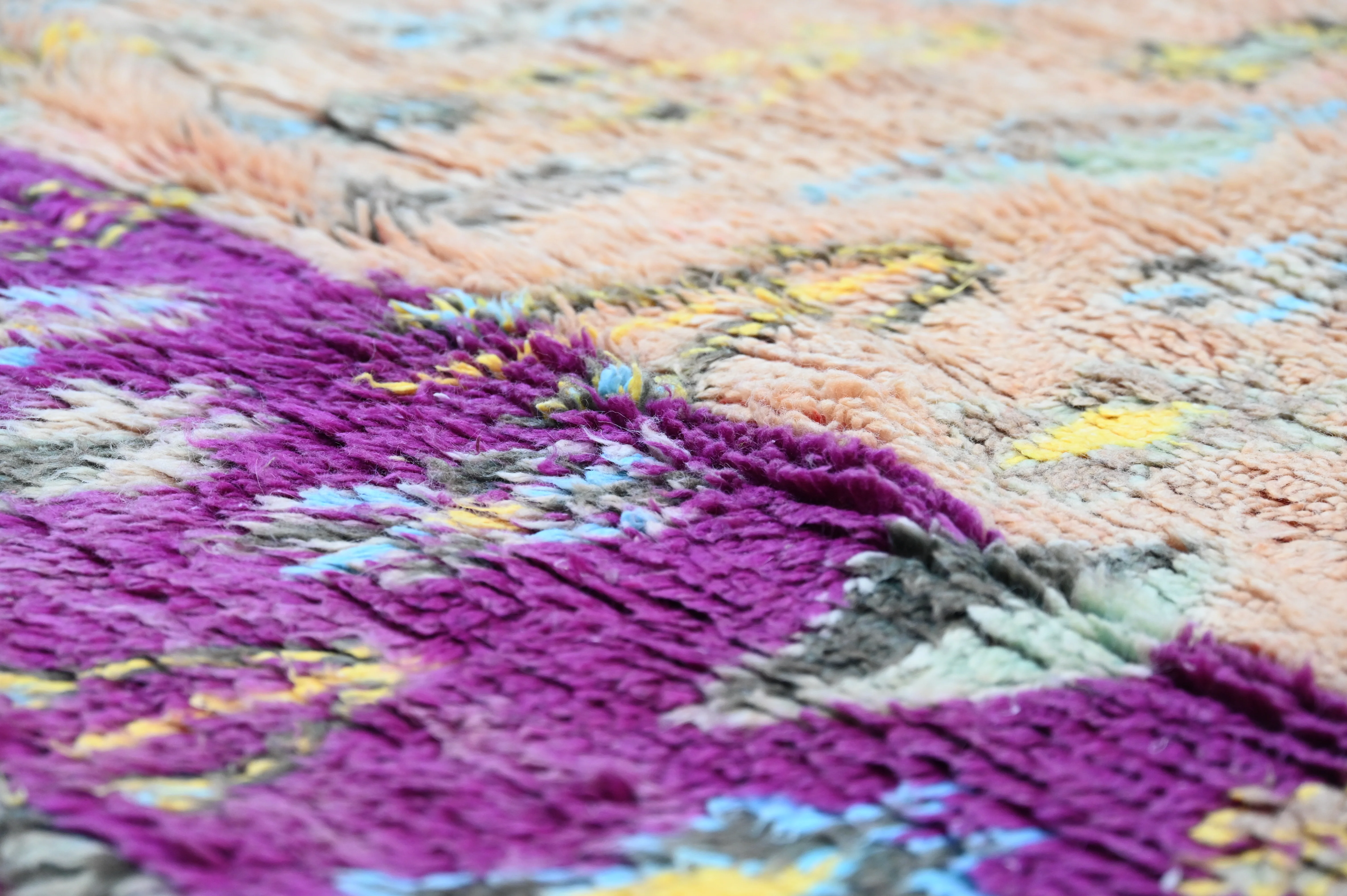 Vintage 1970s Handwoven Boujaad Rug, 350 x 135 cm, V-149 - Image 4