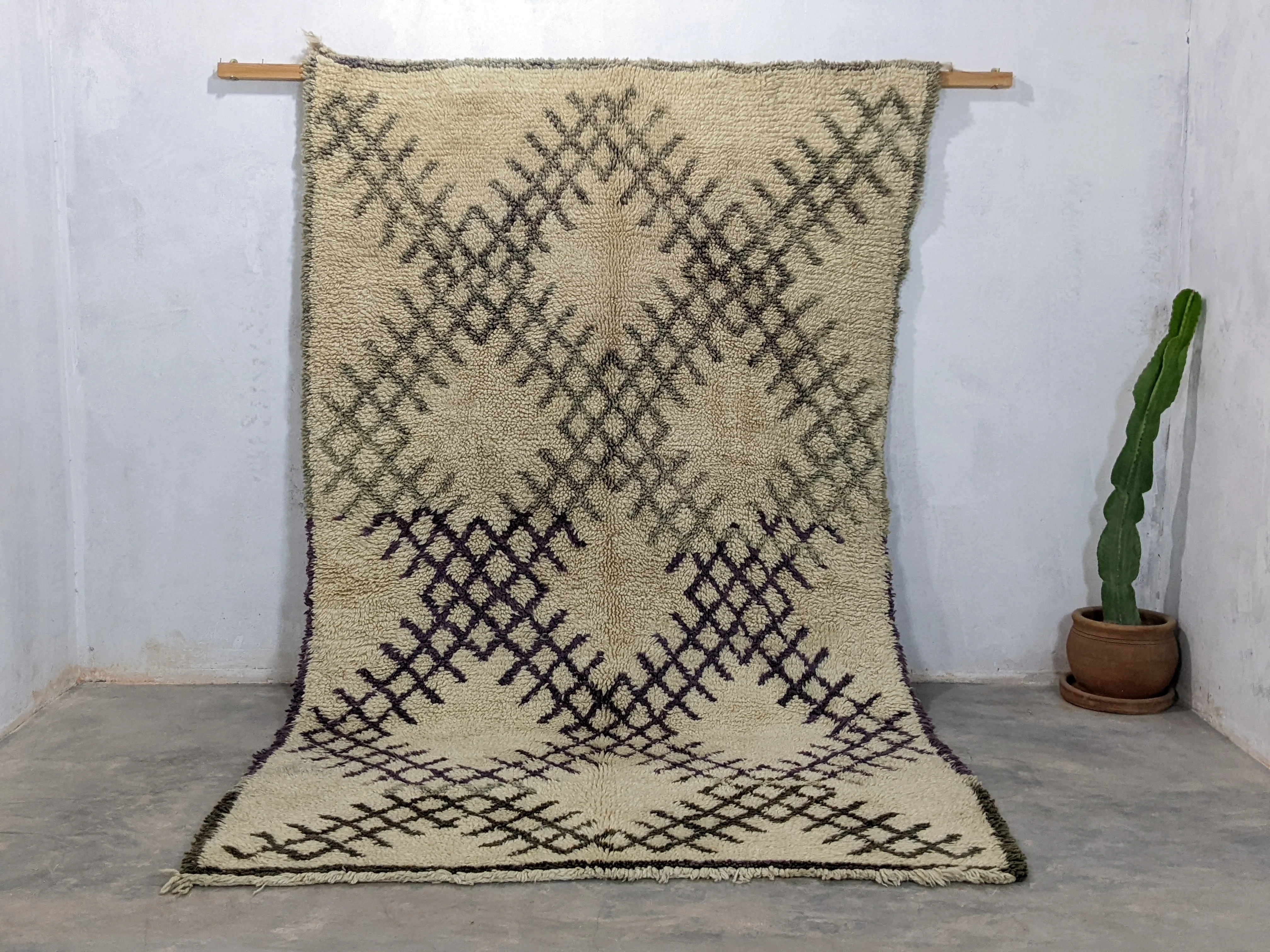 Vintage 1980s Beni Ouarain Handwoven Rug, 280 x 170 cm || 9,19 x 5,58 feet, V-7508 - Image 3