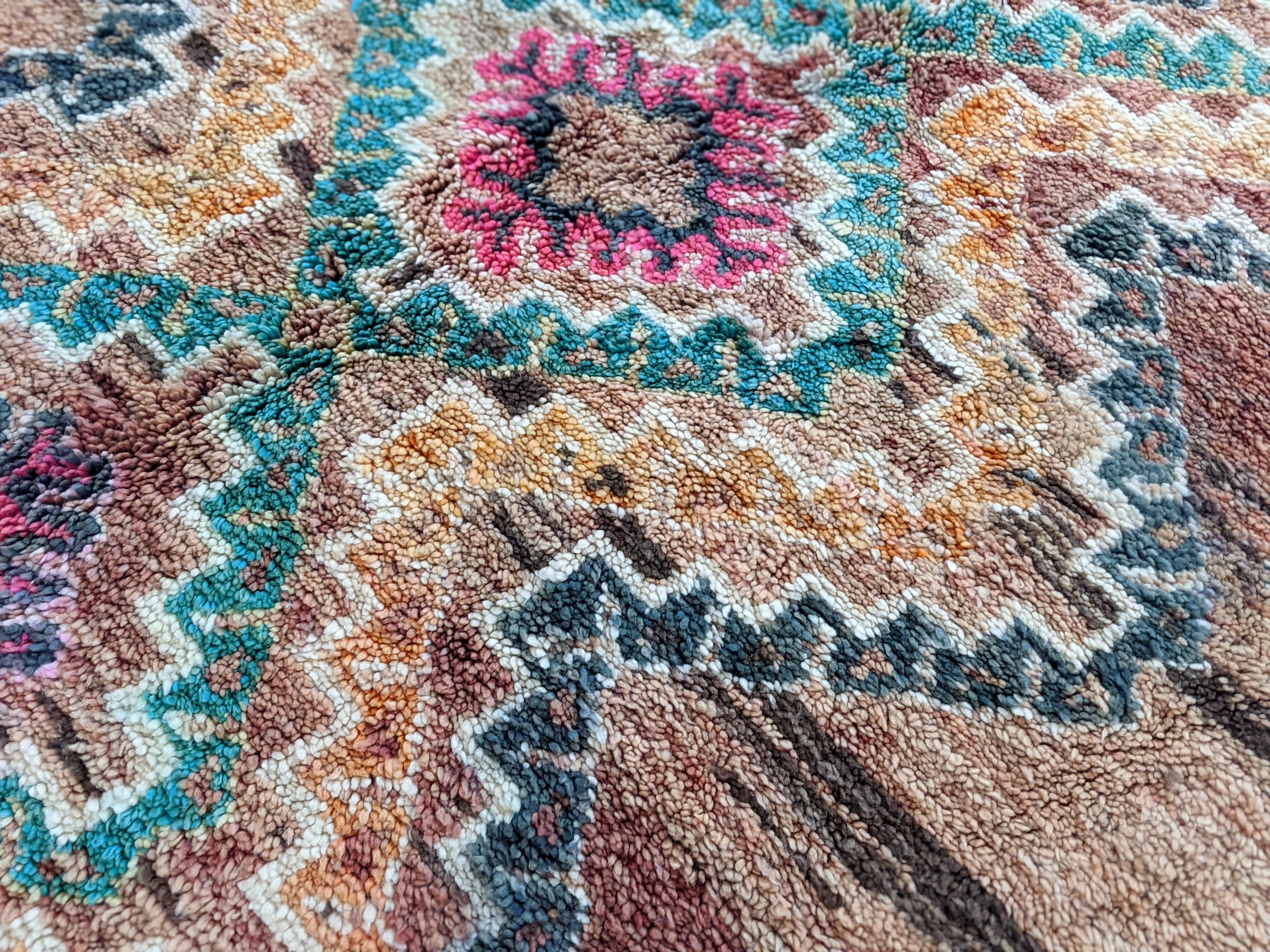 Vintage 1970s Handwoven Boujaad Rug, 335 x 170 cm || 10,99 x 5,58 feet, V-7503 - Image 5