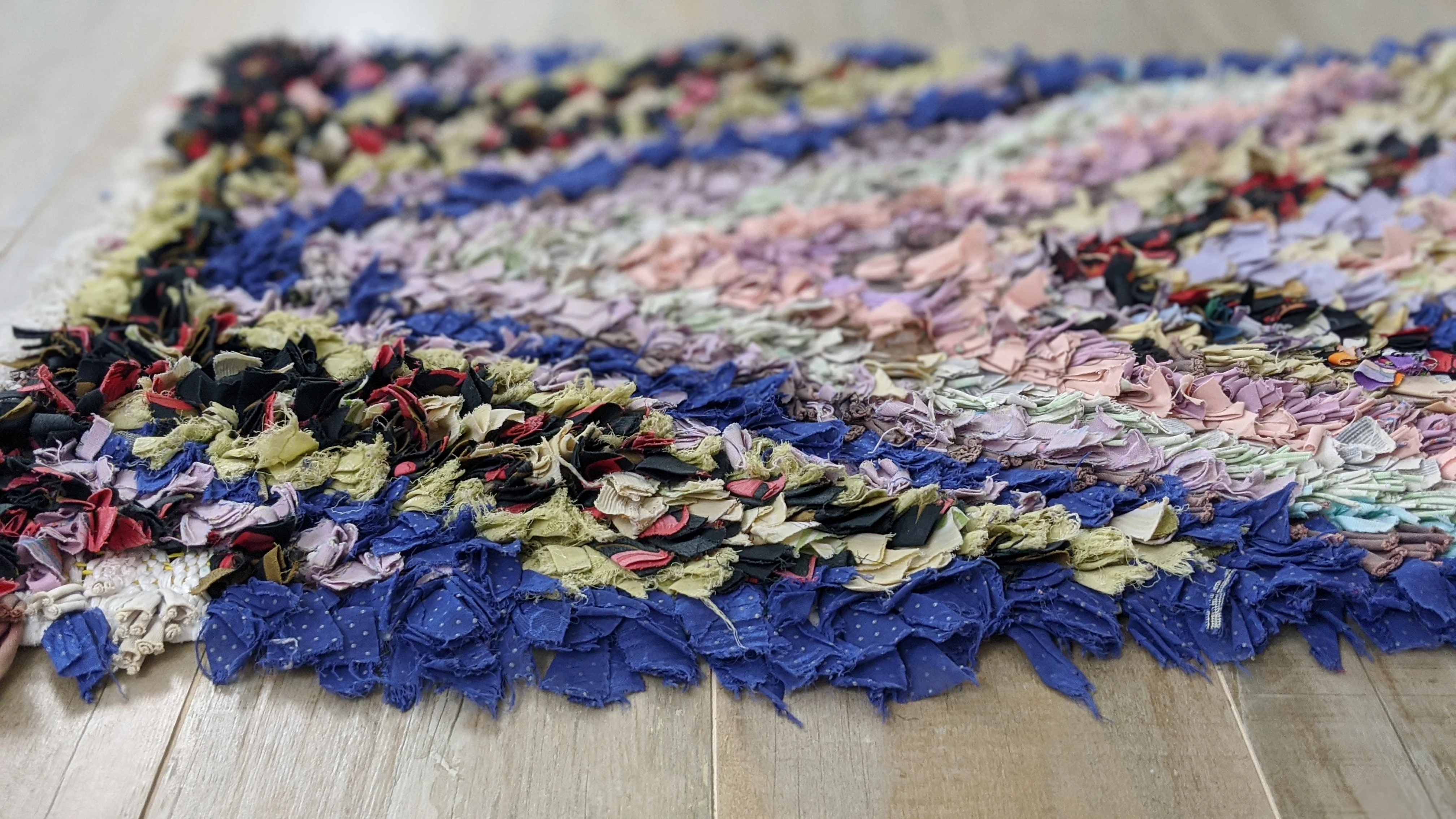 Vintage Berber Rug - 175 x 65 cm || 5.74 x 2.13 feet - Image 3