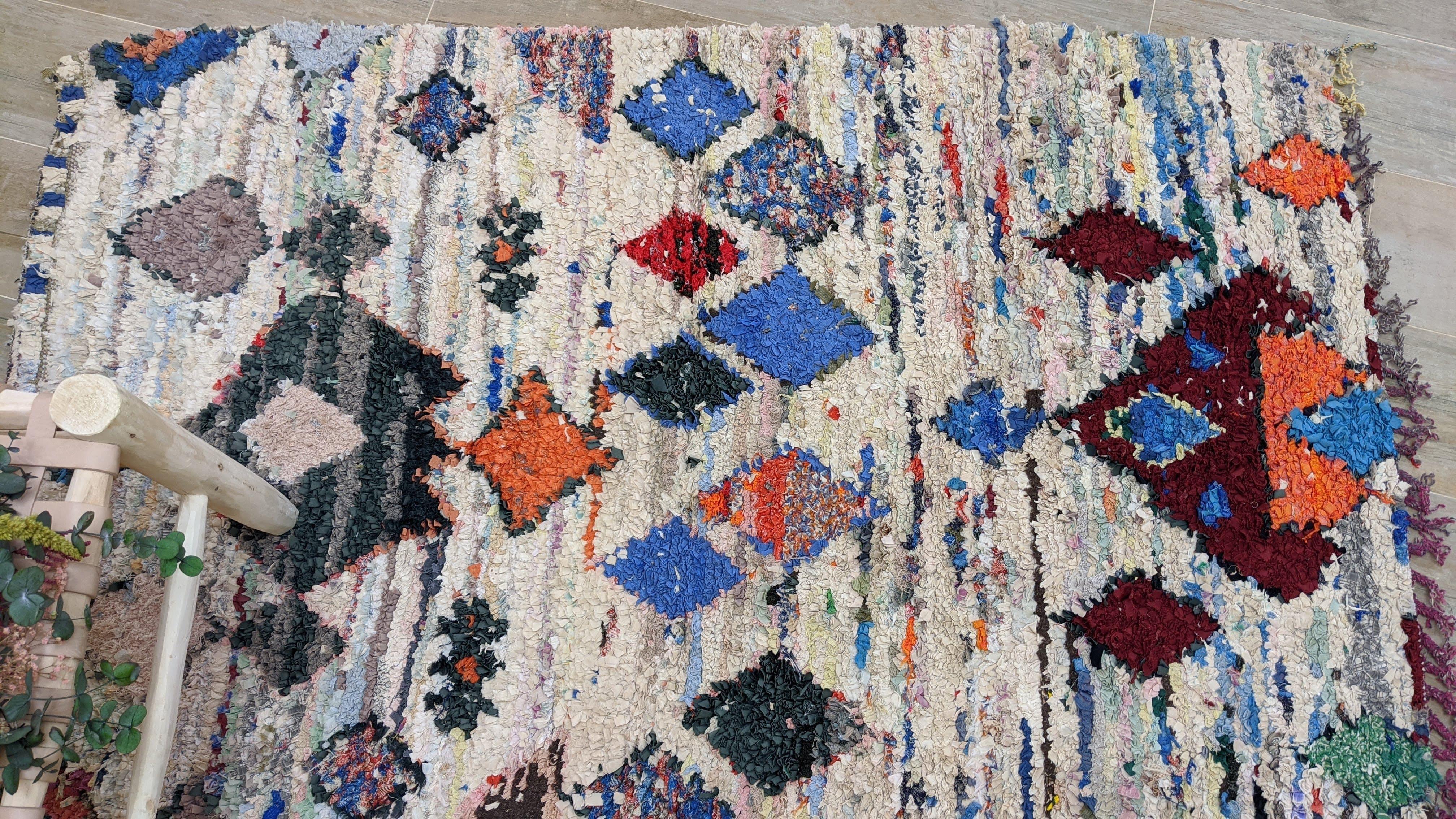 Vintage Boucherouite Rug - 165 x 110 cm || 5.41 x 3.61 feet - Image 8