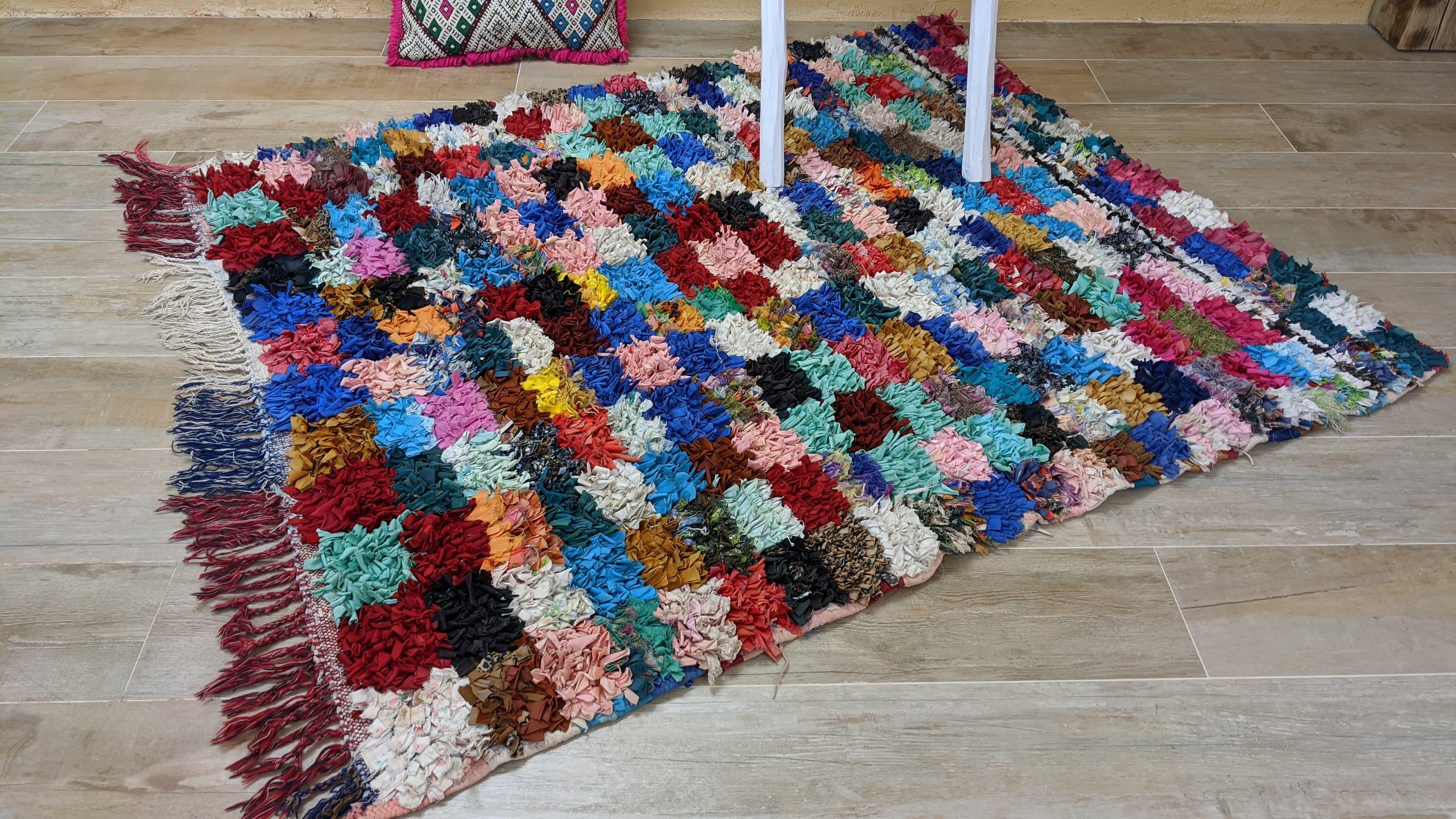 Vintage Boucherouite Rug - 165 x 135 cm || 5.41 x 4.43 feet - Image 5