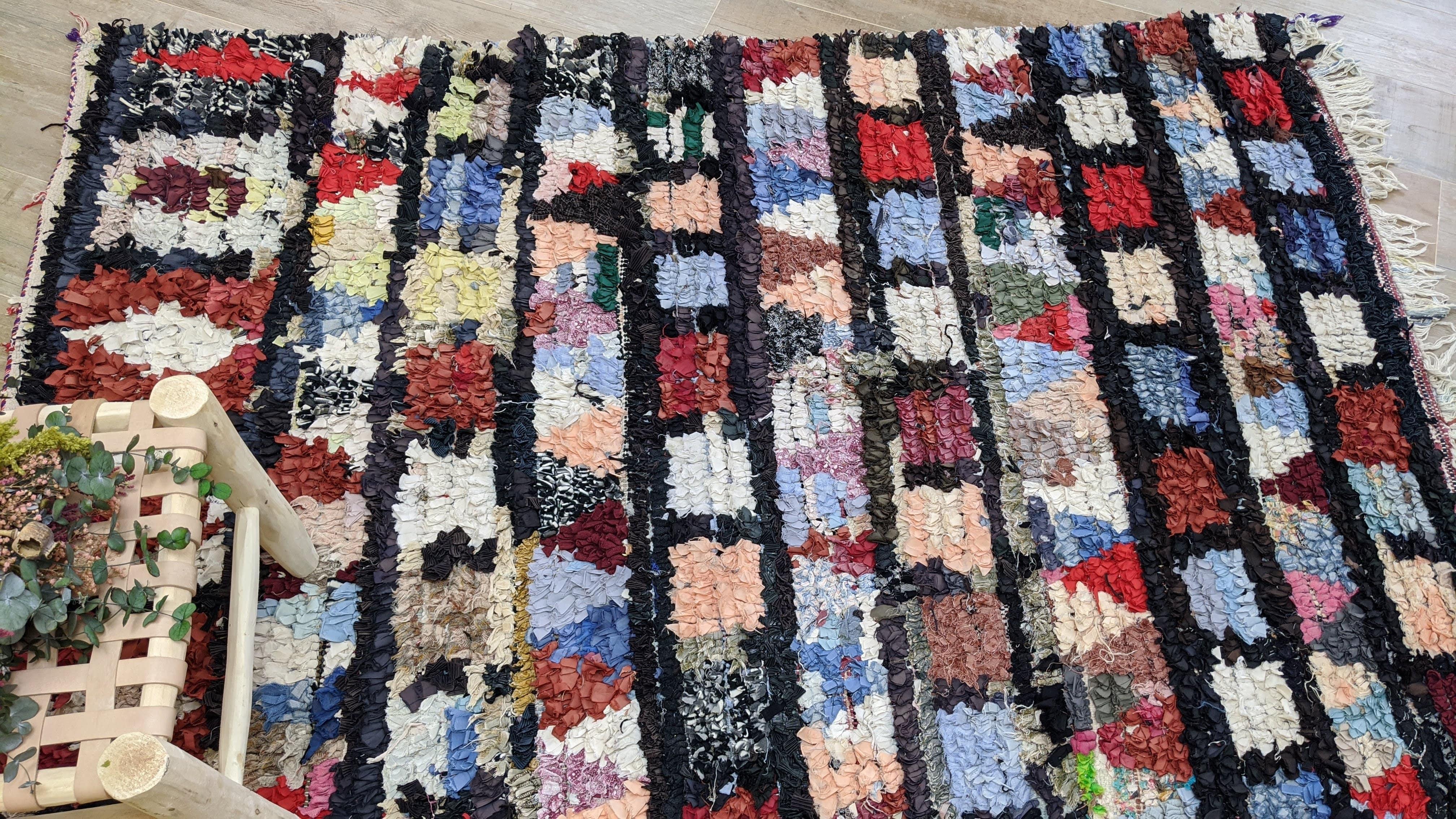 Vintage Boucherouite Rug - 205 x 135 cm || 6.73 x 4.43 feet - Image 11