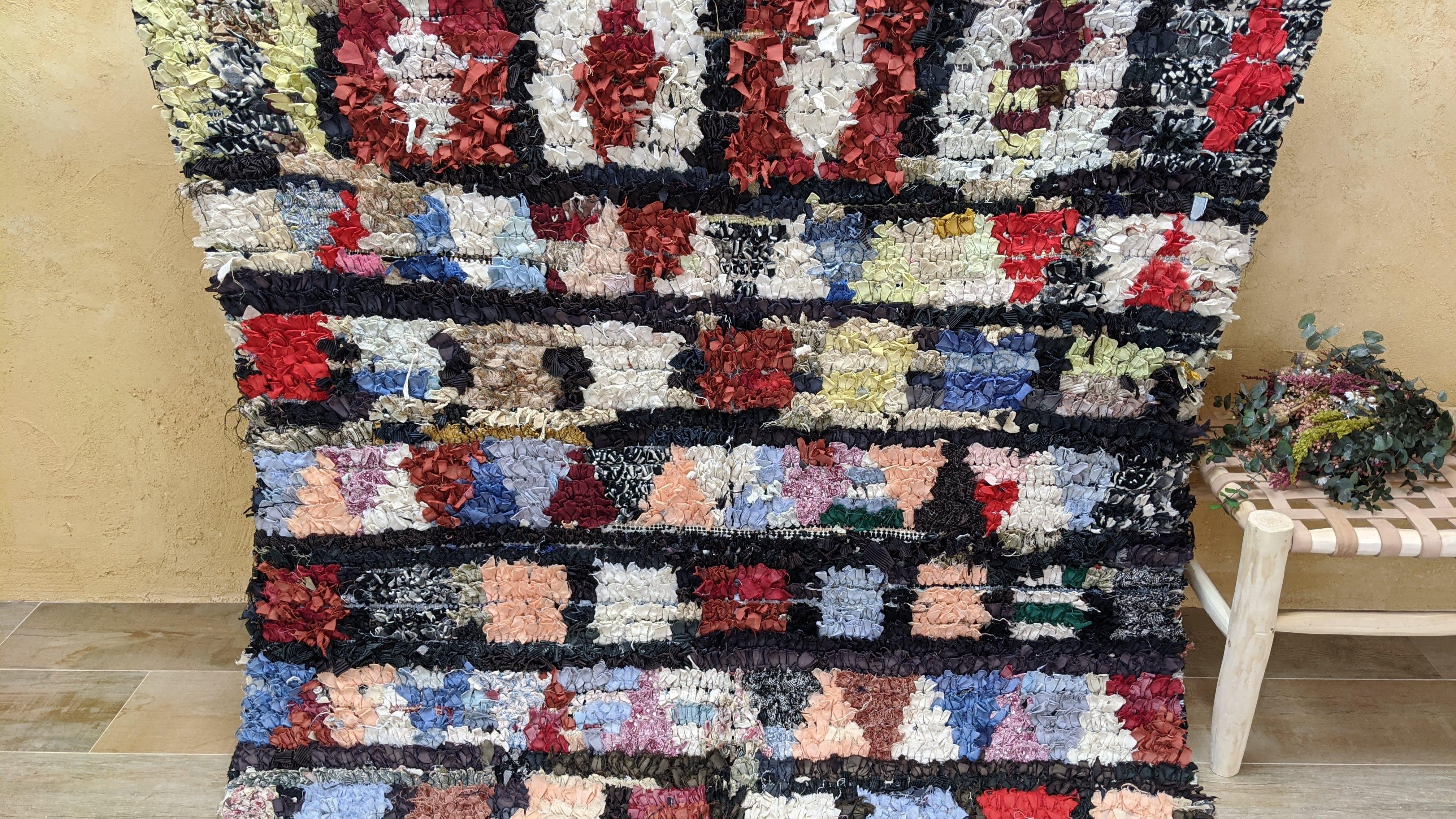 Vintage Boucherouite Rug - 205 x 135 cm || 6.73 x 4.43 feet - Image 4