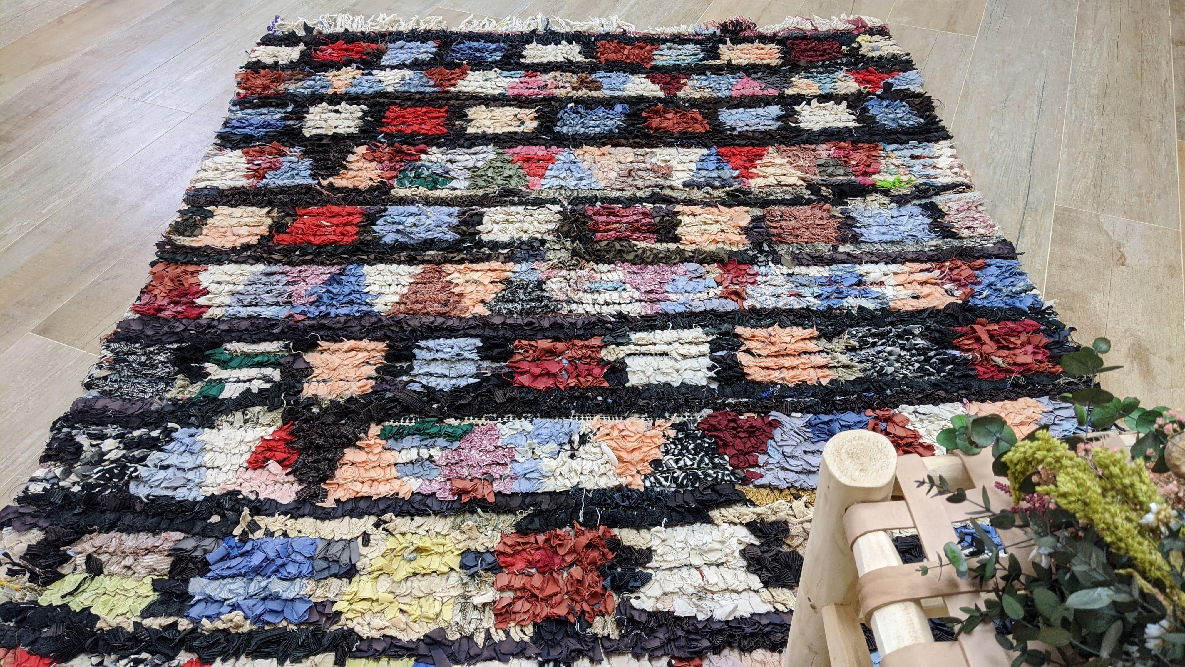 Vintage Boucherouite Rug - 205 x 135 cm || 6.73 x 4.43 feet - Image 8