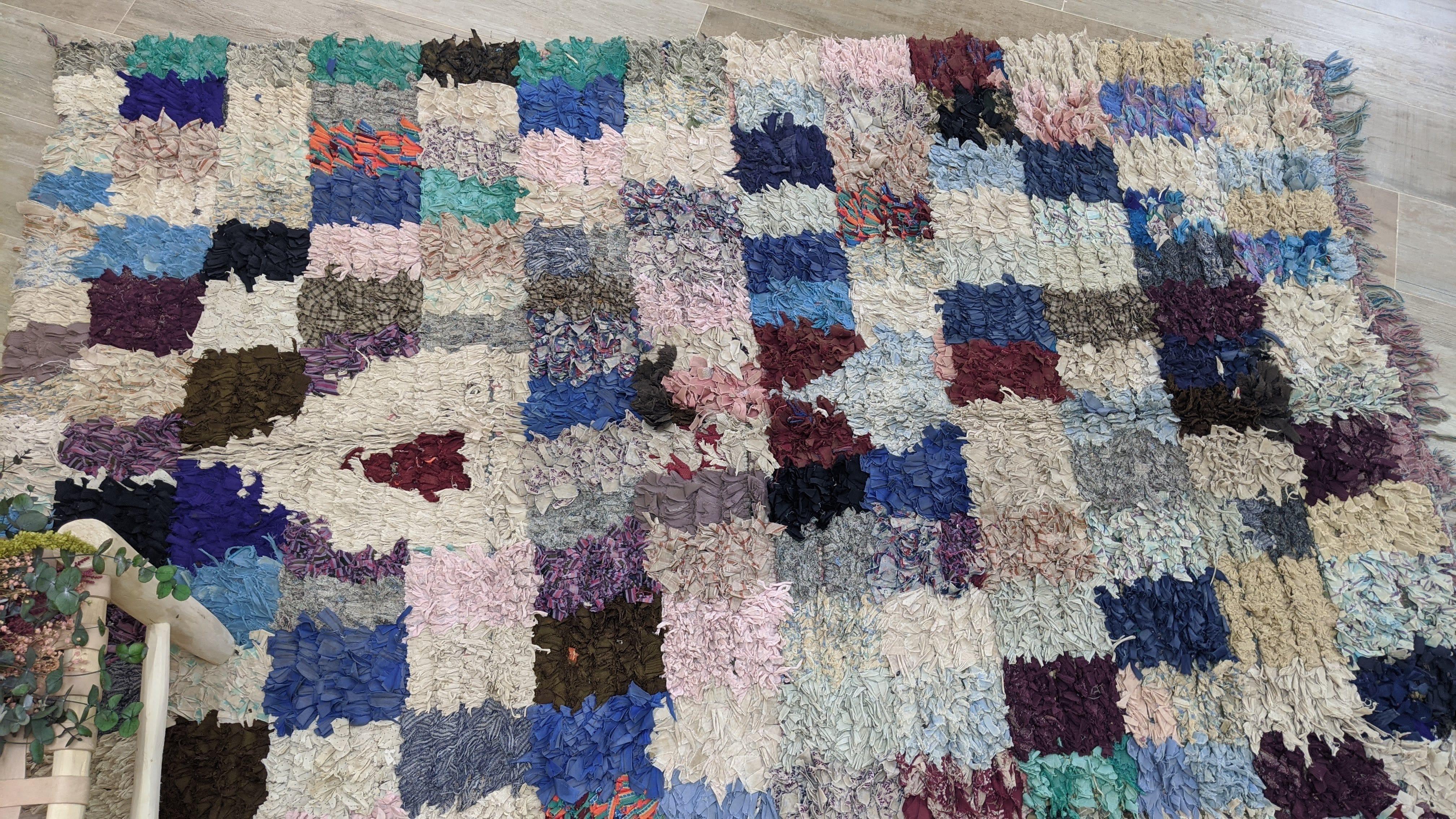 Vintage Boucherouite Rug - 210 x 140 cm || 6.89 x 4.59 feet - Image 11