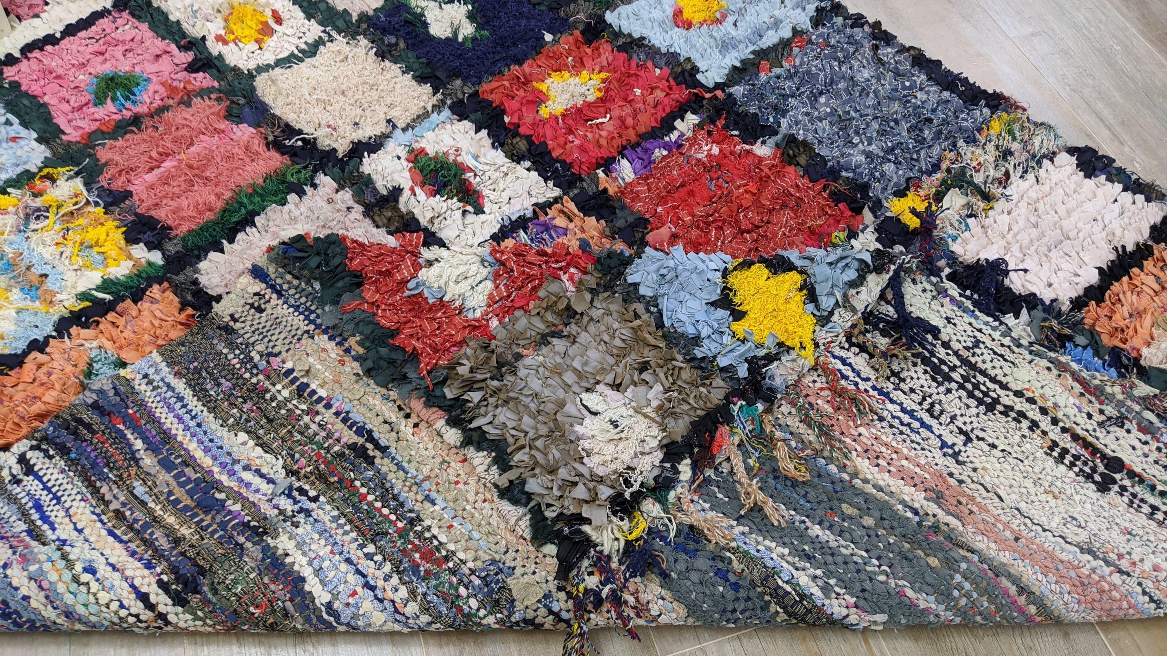 Vintage Boucherouite Rug - 215 x 145 cm || 7.05 x 4.76 feet - Image 10