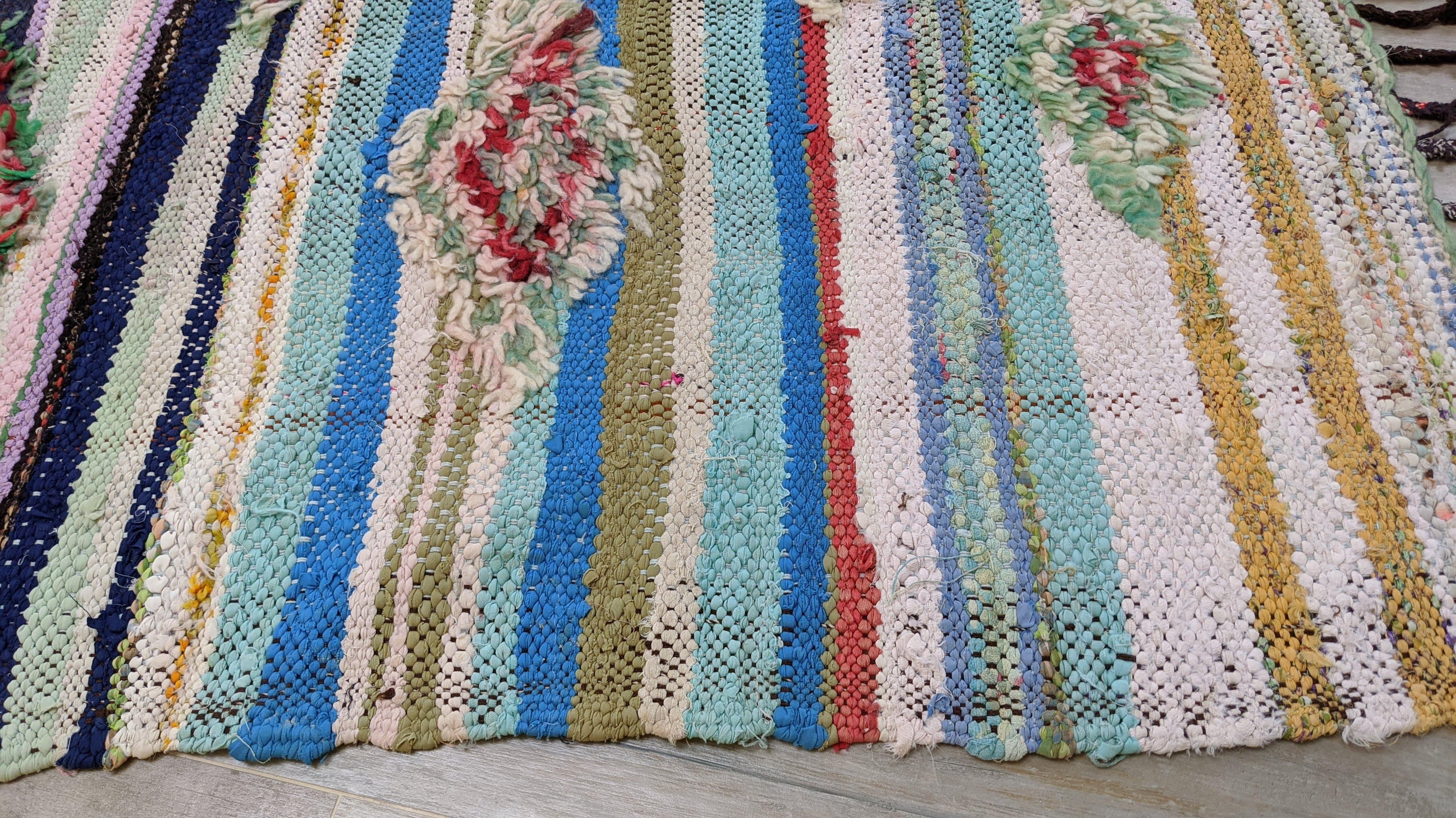 Vintage Boucherouite Rug - 220 x 125 cm || 7.22 x 4.1 feet - Image 10