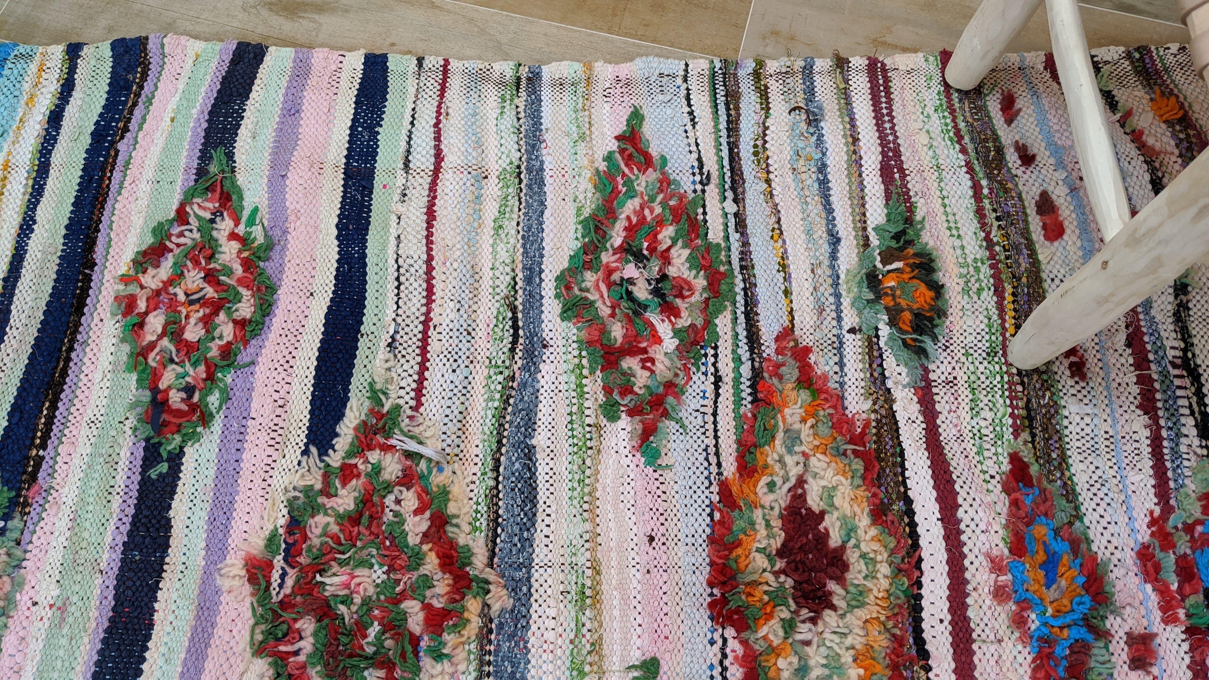 Vintage Boucherouite Rug - 220 x 125 cm || 7.22 x 4.1 feet - Image 3