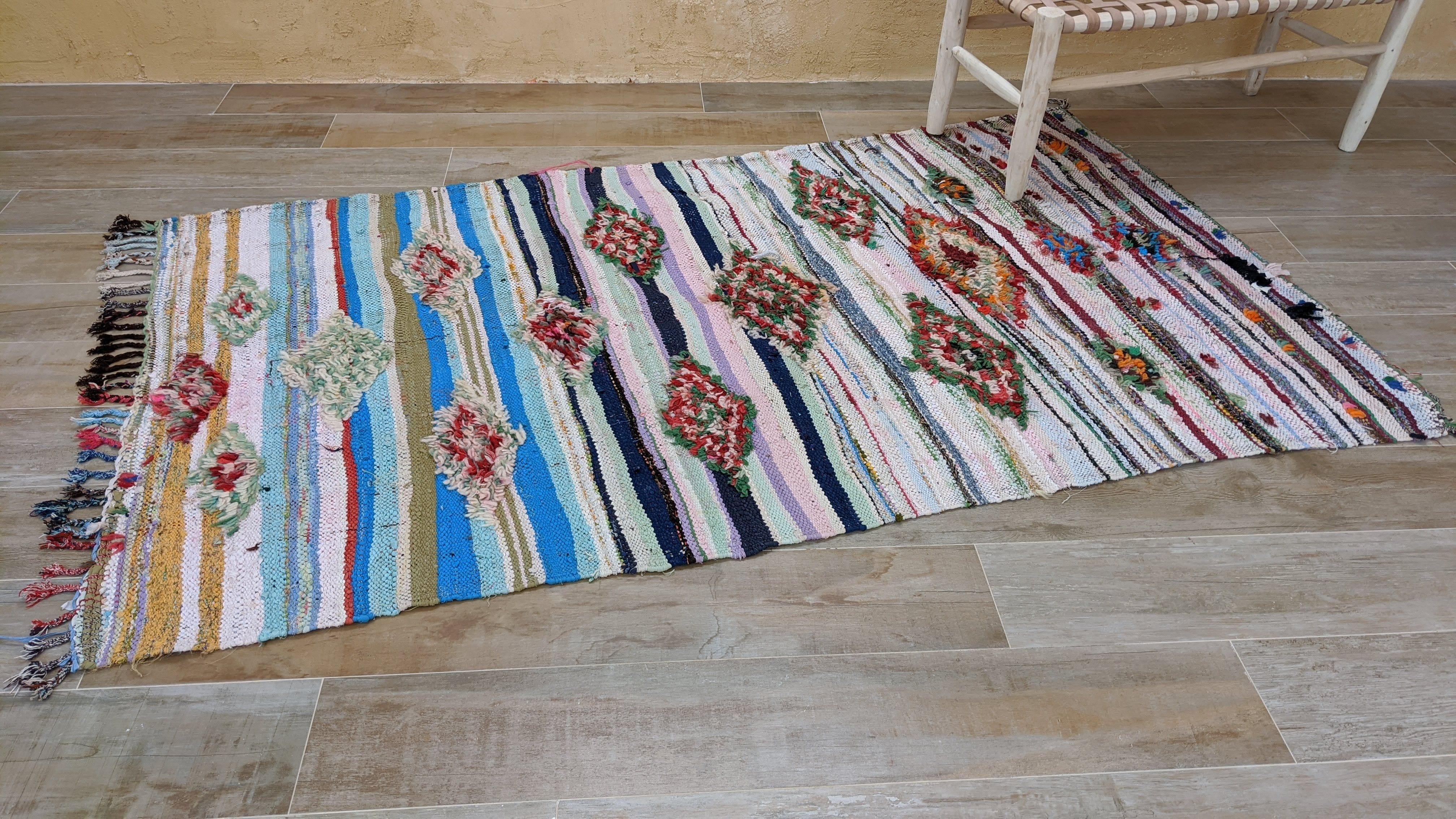Vintage Boucherouite Rug - 220 x 125 cm || 7.22 x 4.1 feet - Image 4
