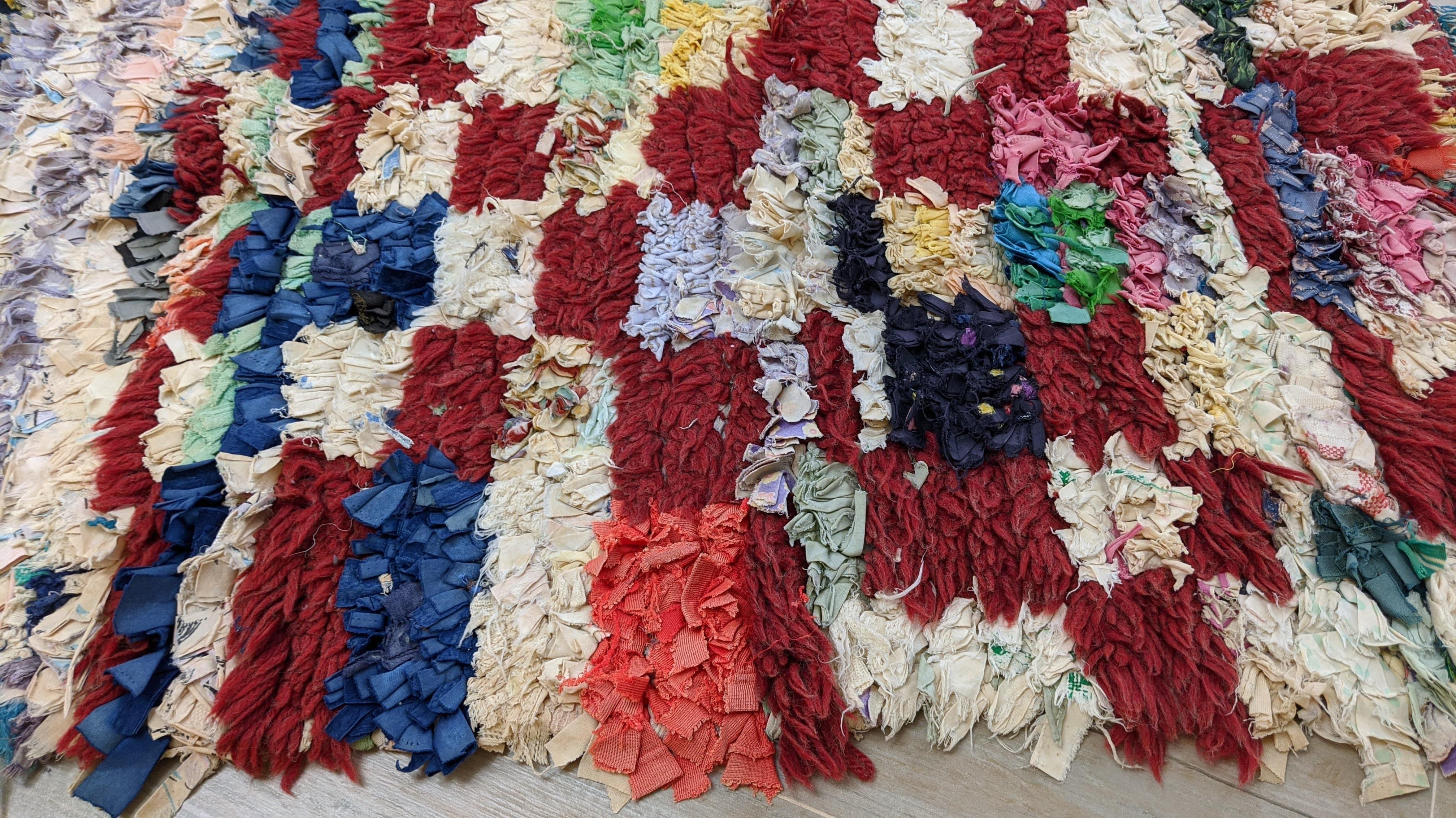 Vintage Boucherouite Rug - 220 x 130 cm || 7.22 x 4.27 feet - Image 11