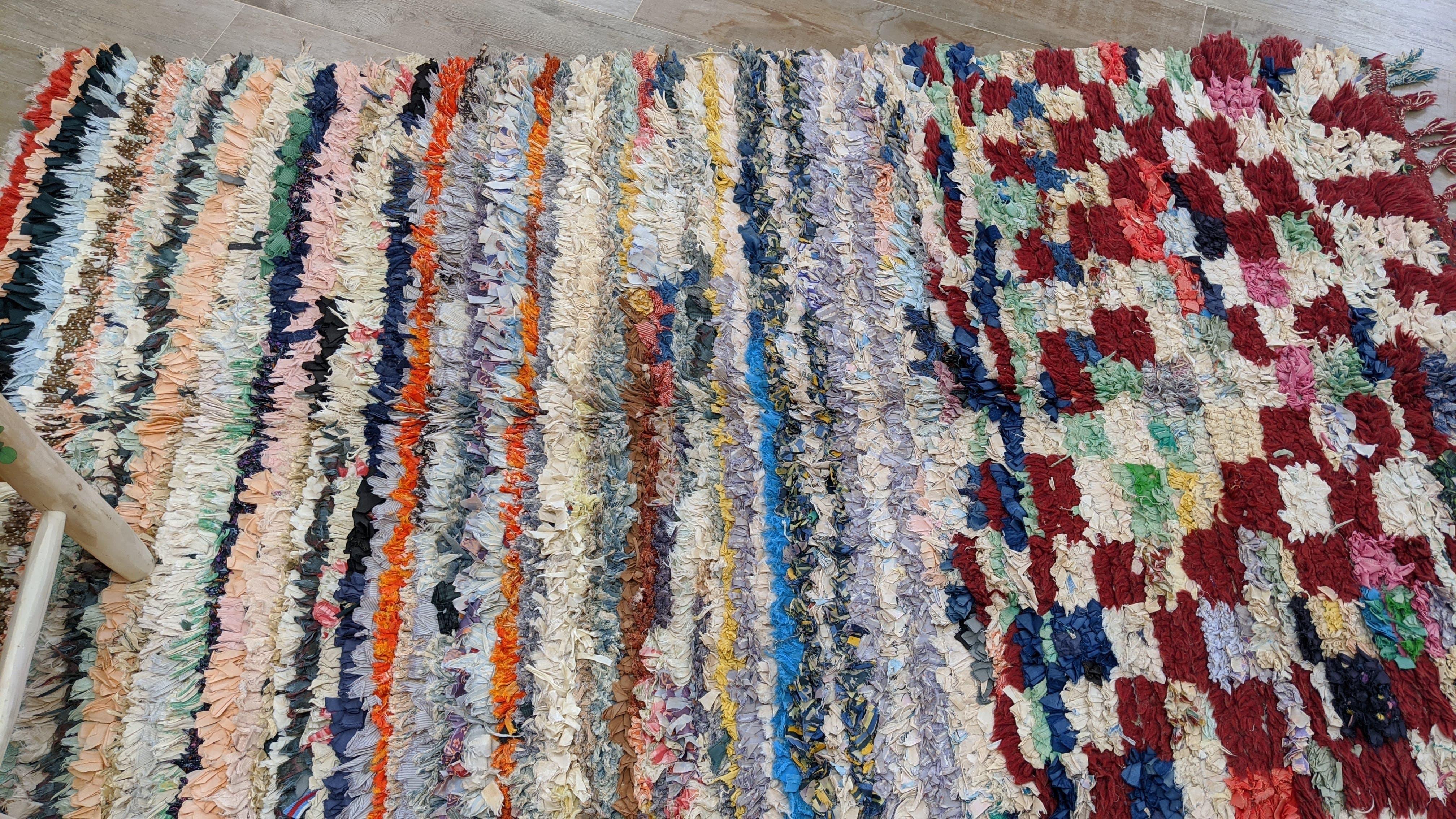 Vintage Boucherouite Rug - 220 x 130 cm || 7.22 x 4.27 feet - Image 9