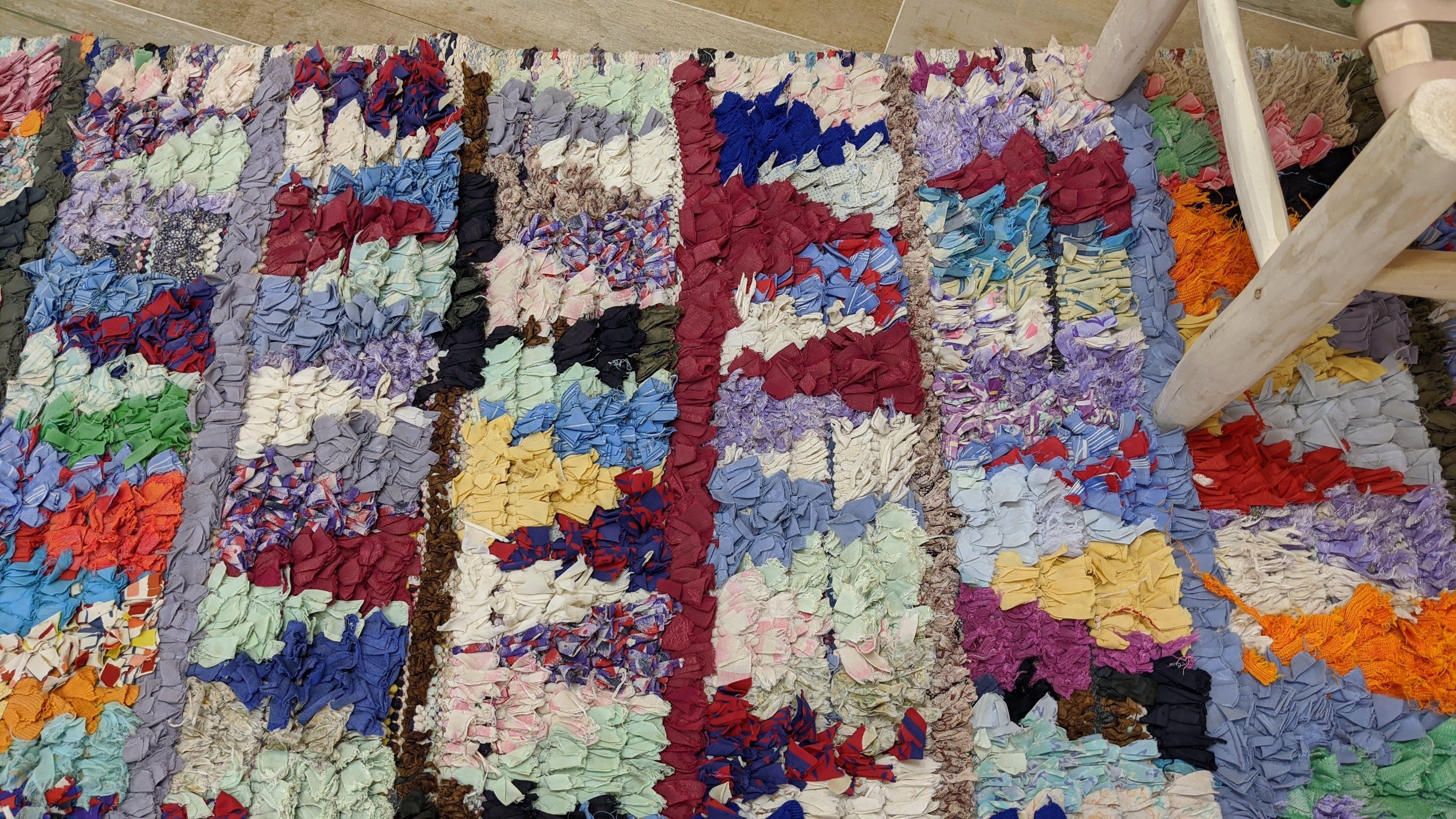 Vintage Boucherouite Rug - 220 x 133 cm || 7.22 x 4.36 feet - Image 3