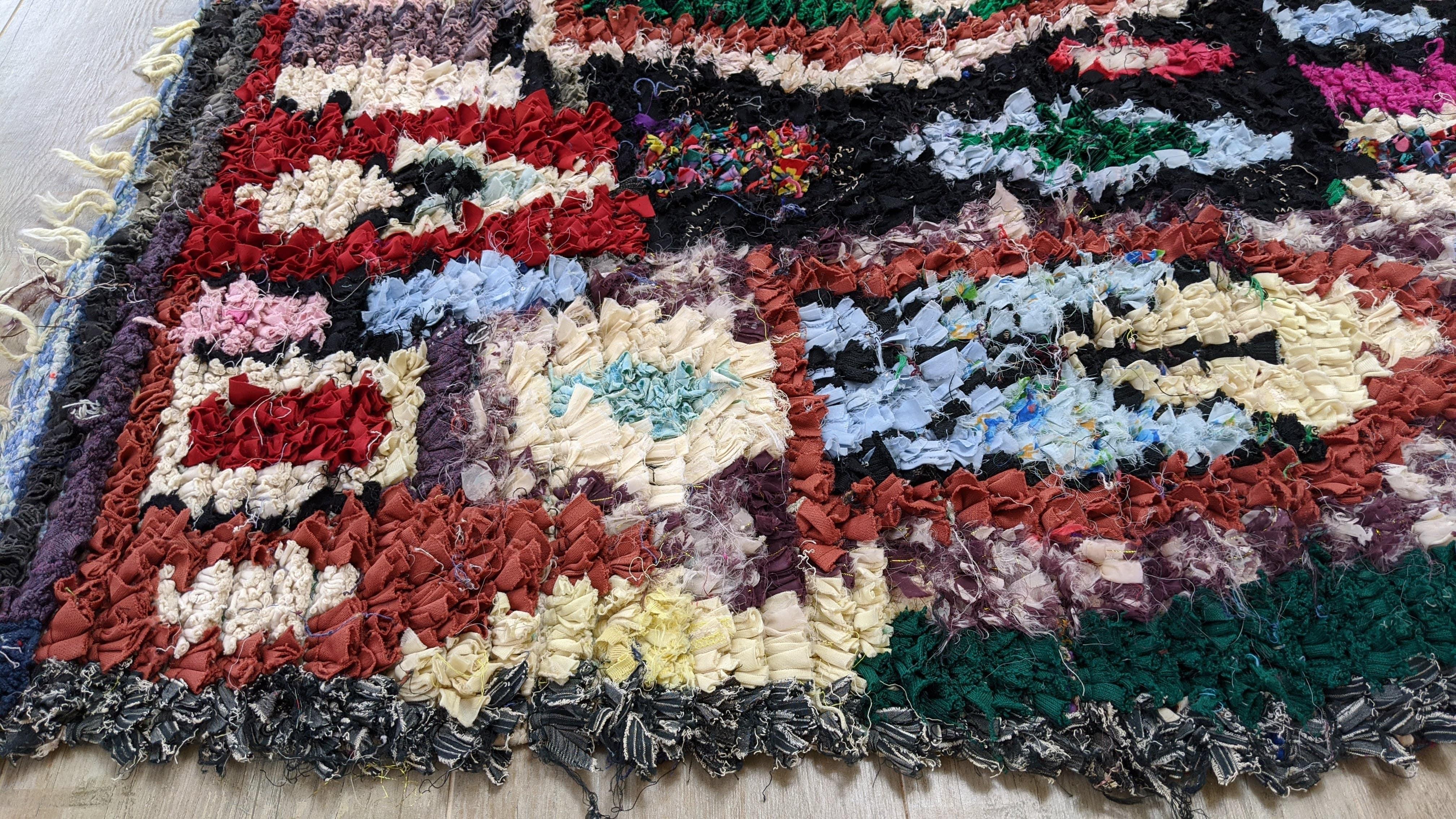 Vintage Boucherouite Rug - 230 x 130 cm || 7.55 x 4.27 feet - Image 4