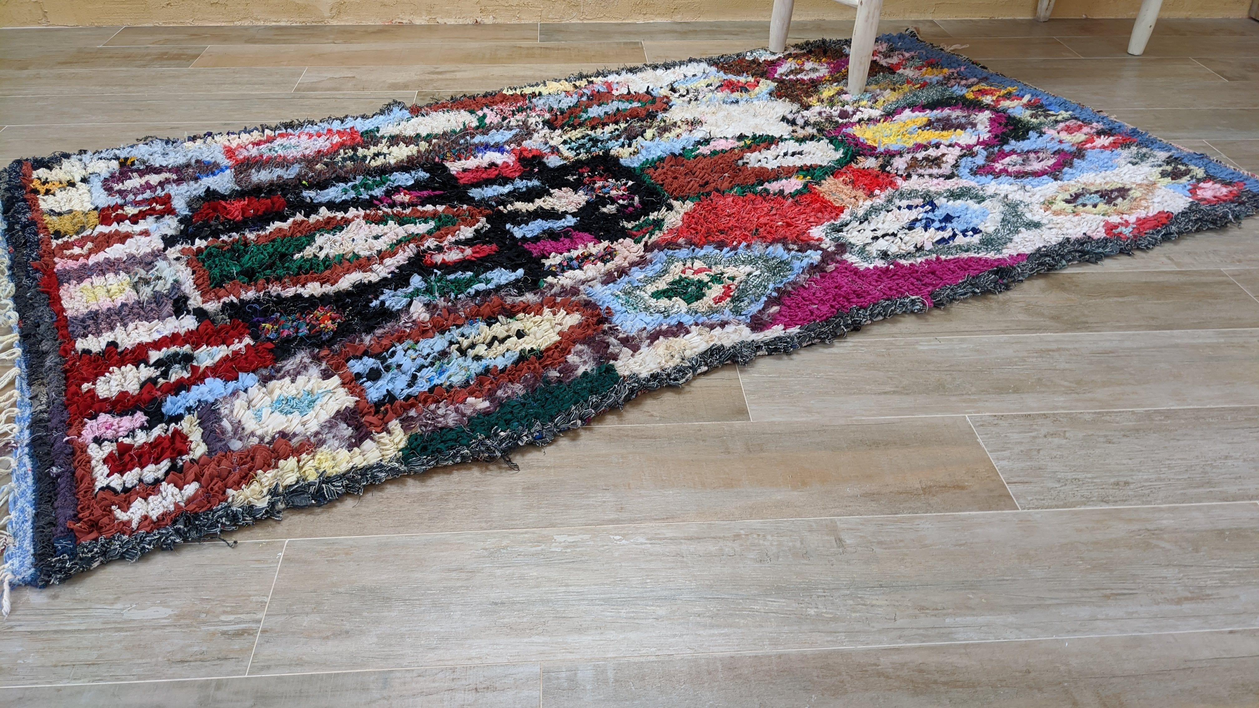 Vintage Boucherouite Rug - 230 x 130 cm || 7.55 x 4.27 feet - Image 5