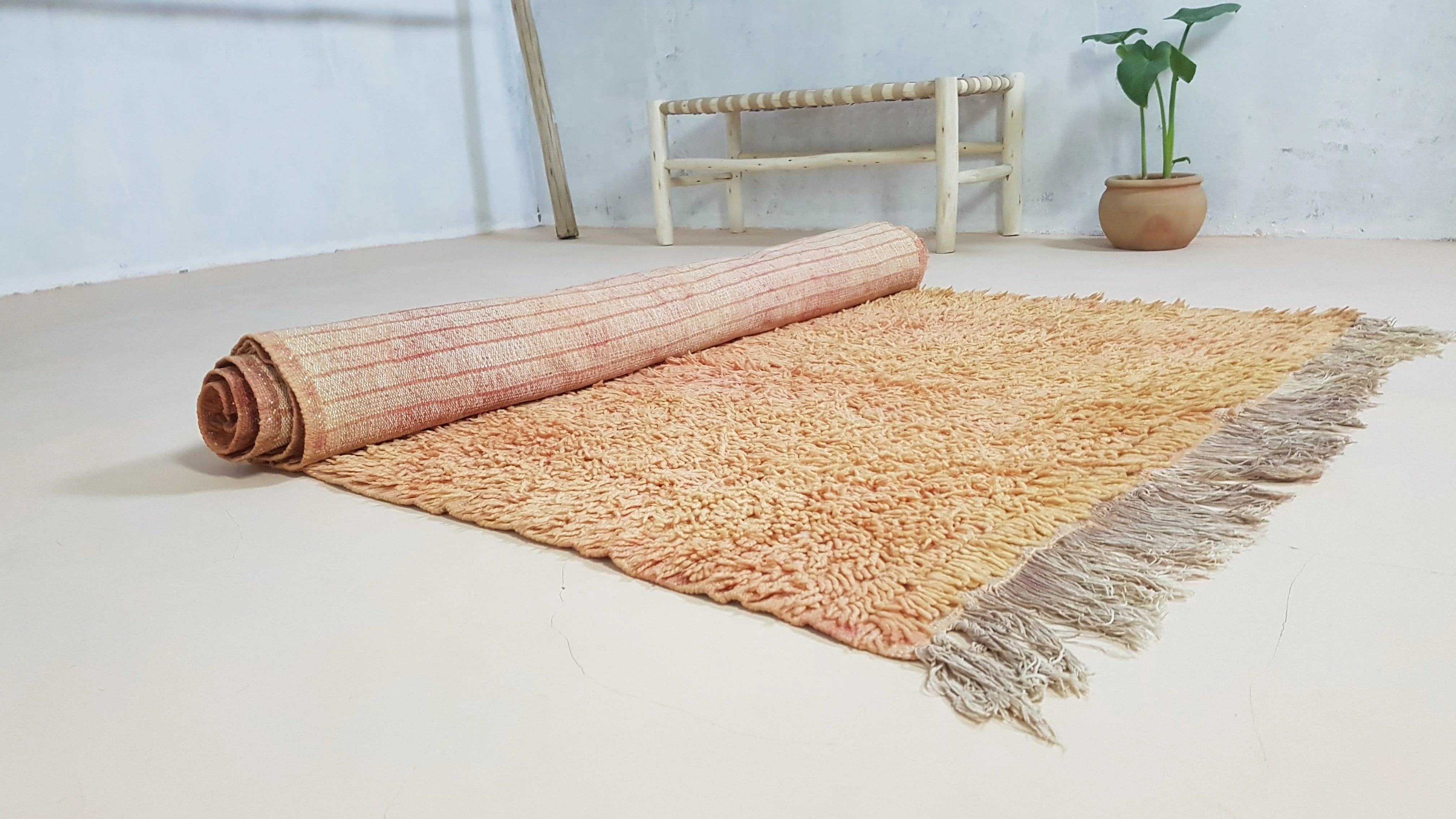 Vintage Boujaad rug, 280 x 135 cm || 9.19 x 4.43 feet - Image 3