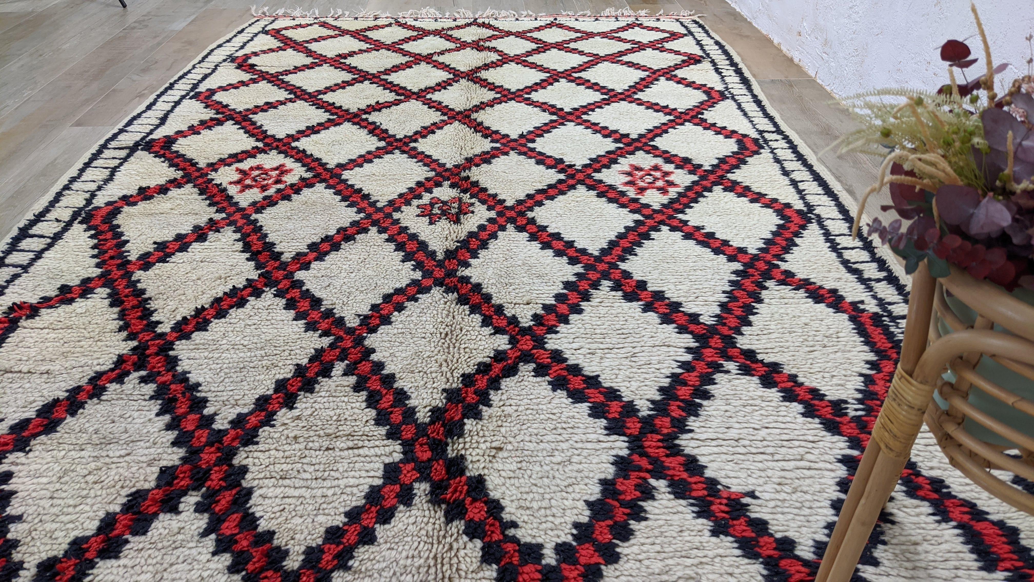 Vintage Boujaad rug, 285 x 160 cm || 9.35 x 5.25 feet - Image 6