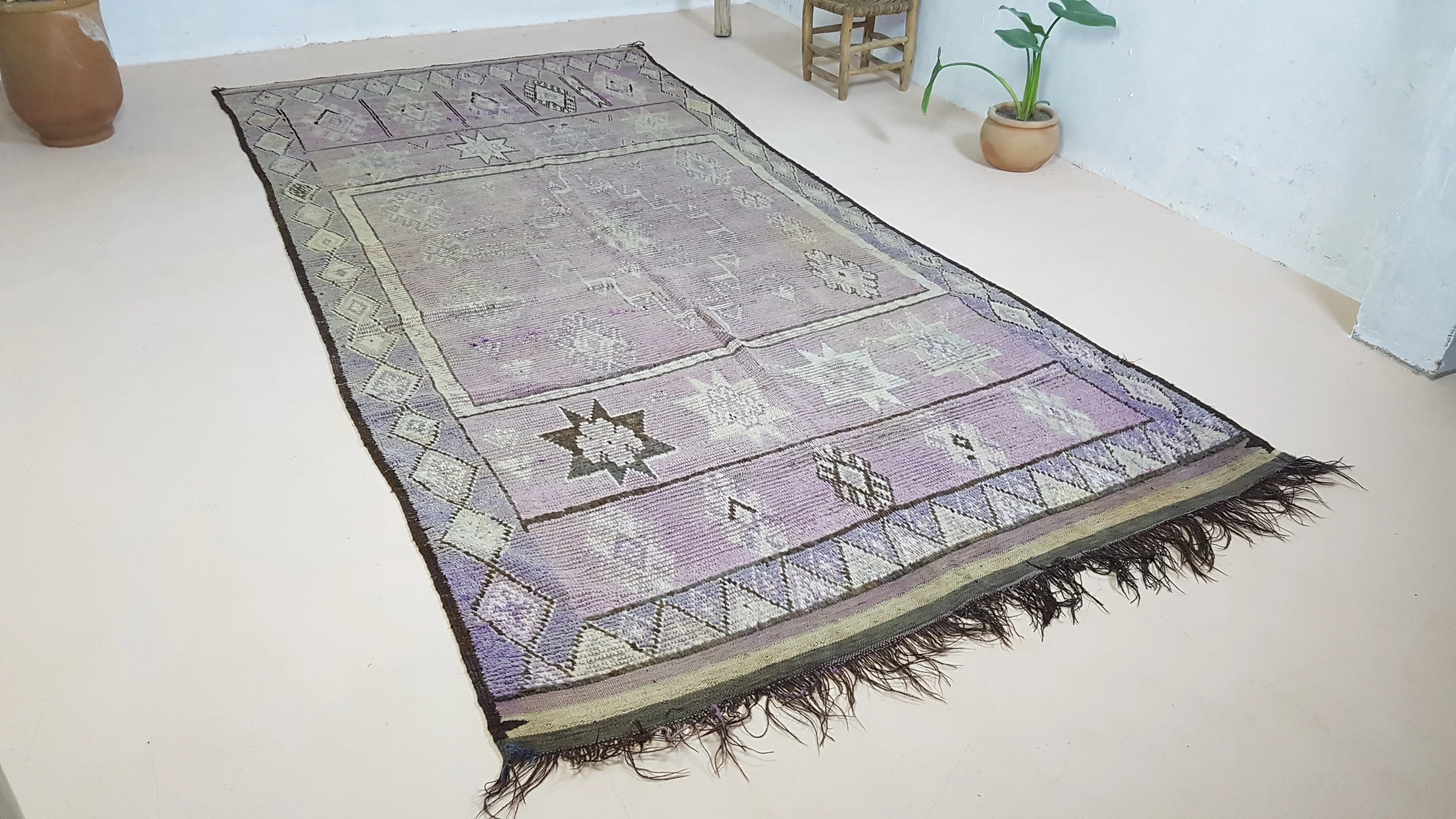 Vintage Boujaad rug, 330 x 165 cm || 10.83 x 5.41 feet - Image 7