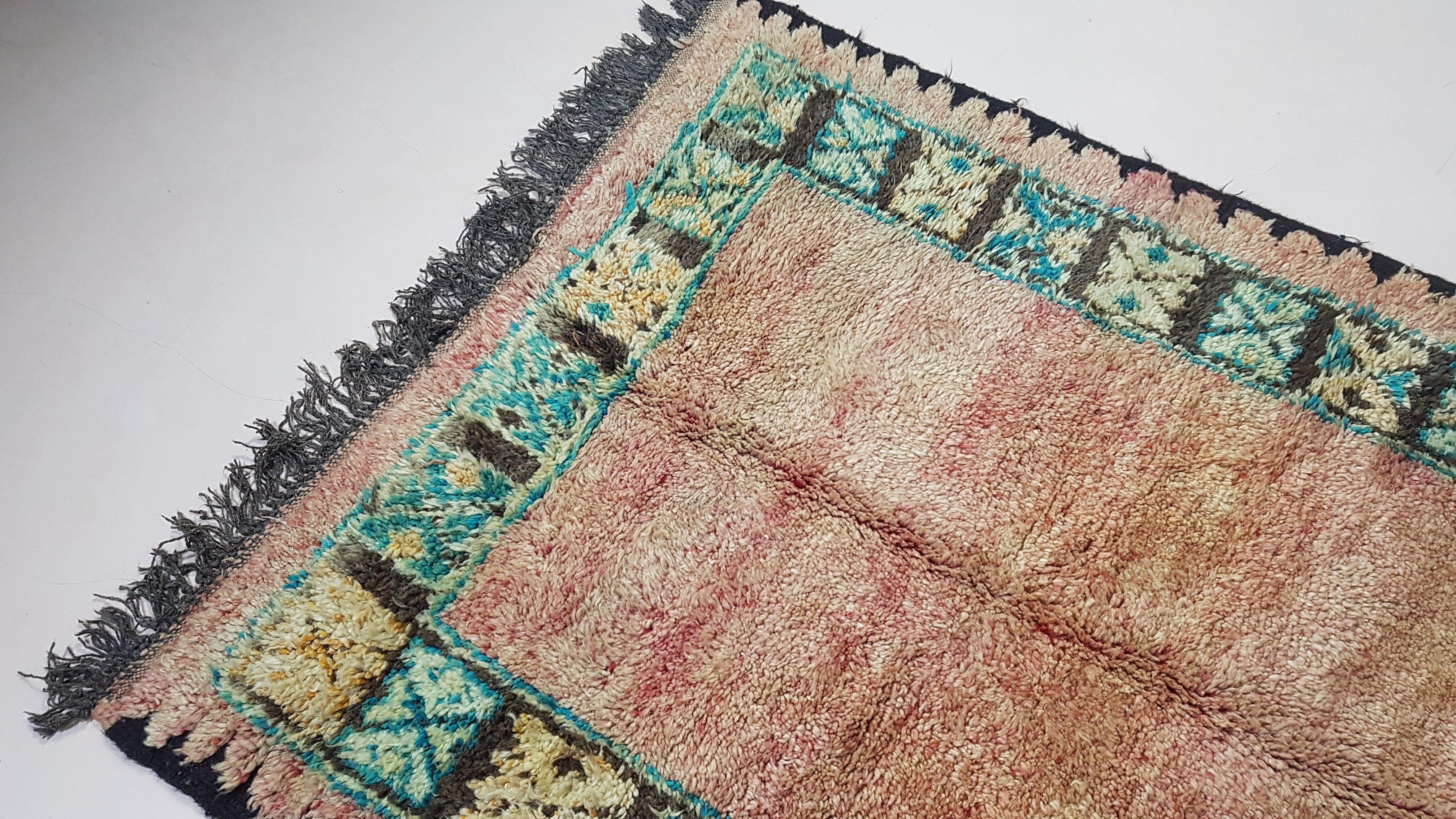 Vintage Boujaad rug, 335 x 145 cm || 10.99 x 4.76 feet - Image 4
