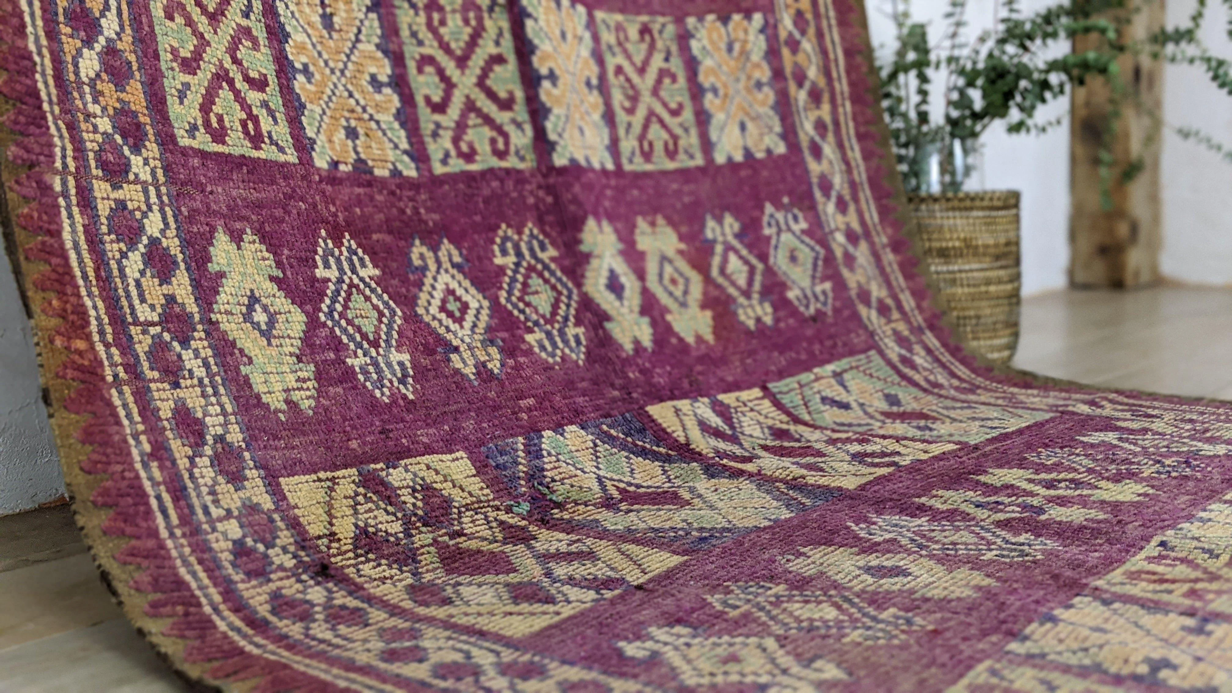Vintage Boujaad rug, 335 x 150 cm || 10.99 x 4.92 feet - Image 3