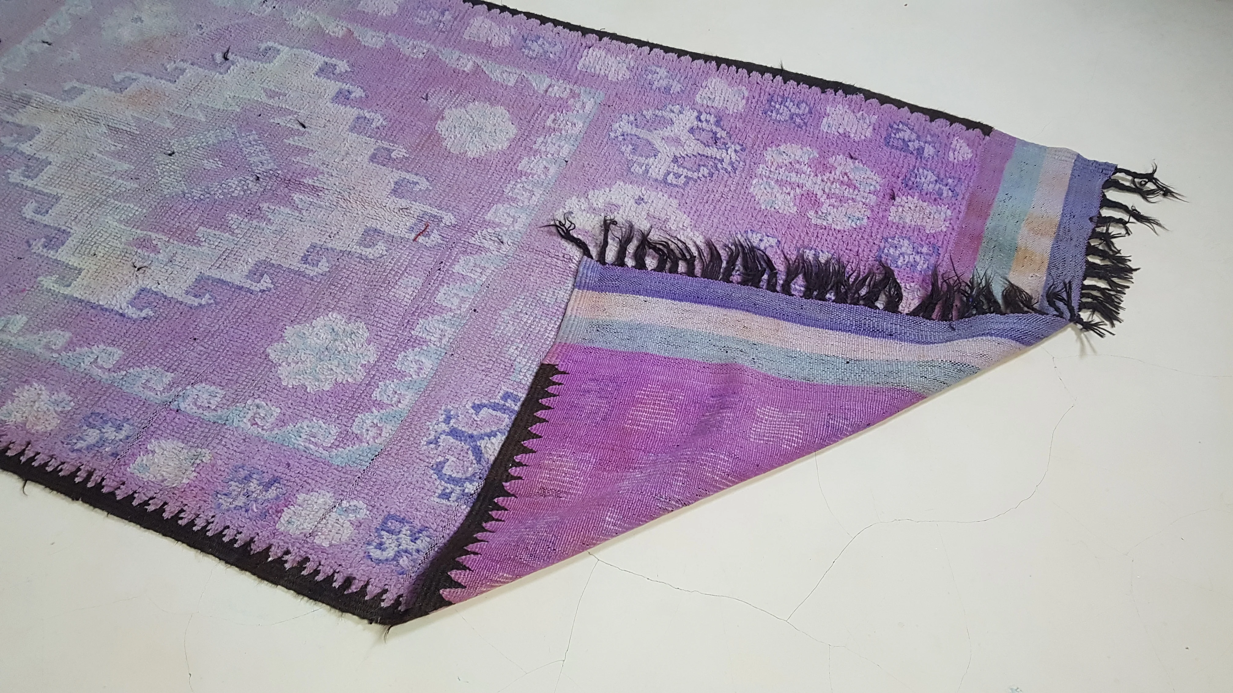 Vintage Boujaad rug, 345 x 150 cm || 11.32 x 4.92 feet - Image 4
