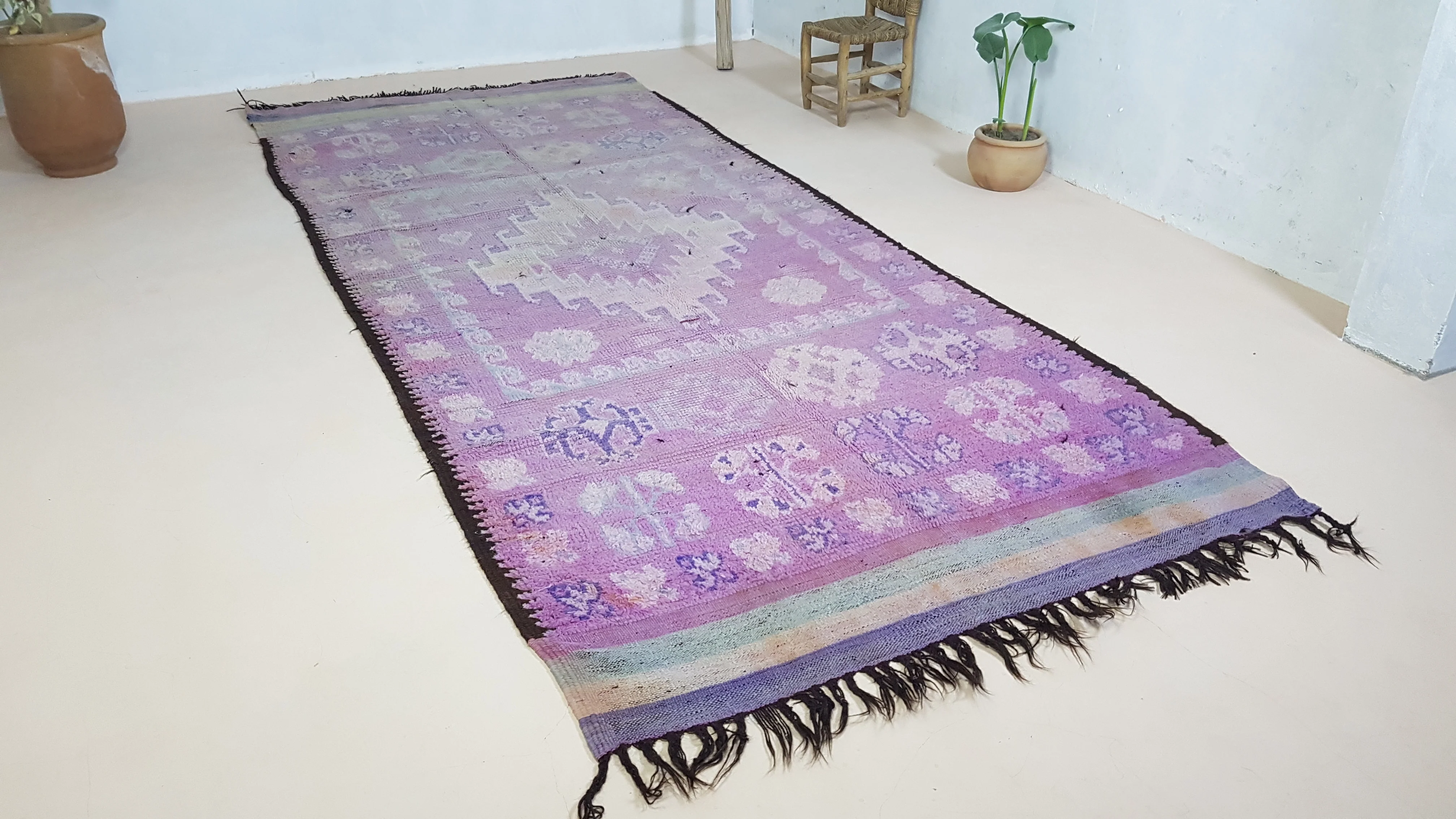 Vintage Boujaad rug, 345 x 150 cm || 11.32 x 4.92 feet - Image 5