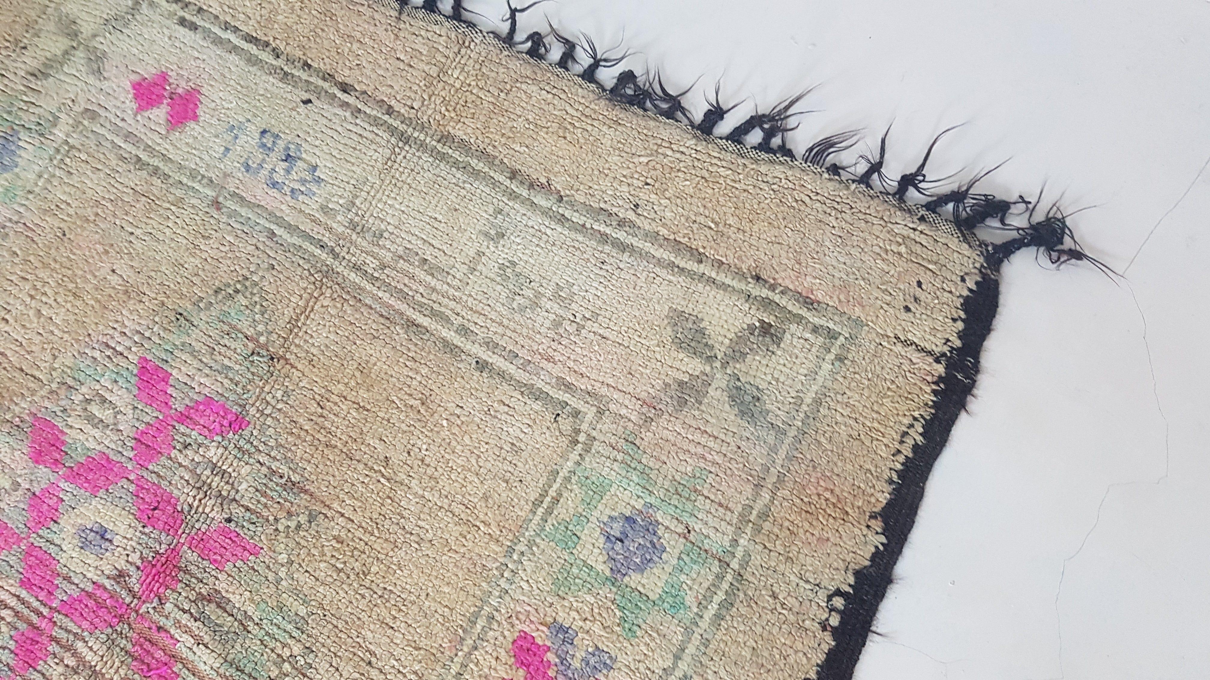 Vintage Boujaad rug, 355 x 155 cm || 11.65 x 5.09 feet - Image 4